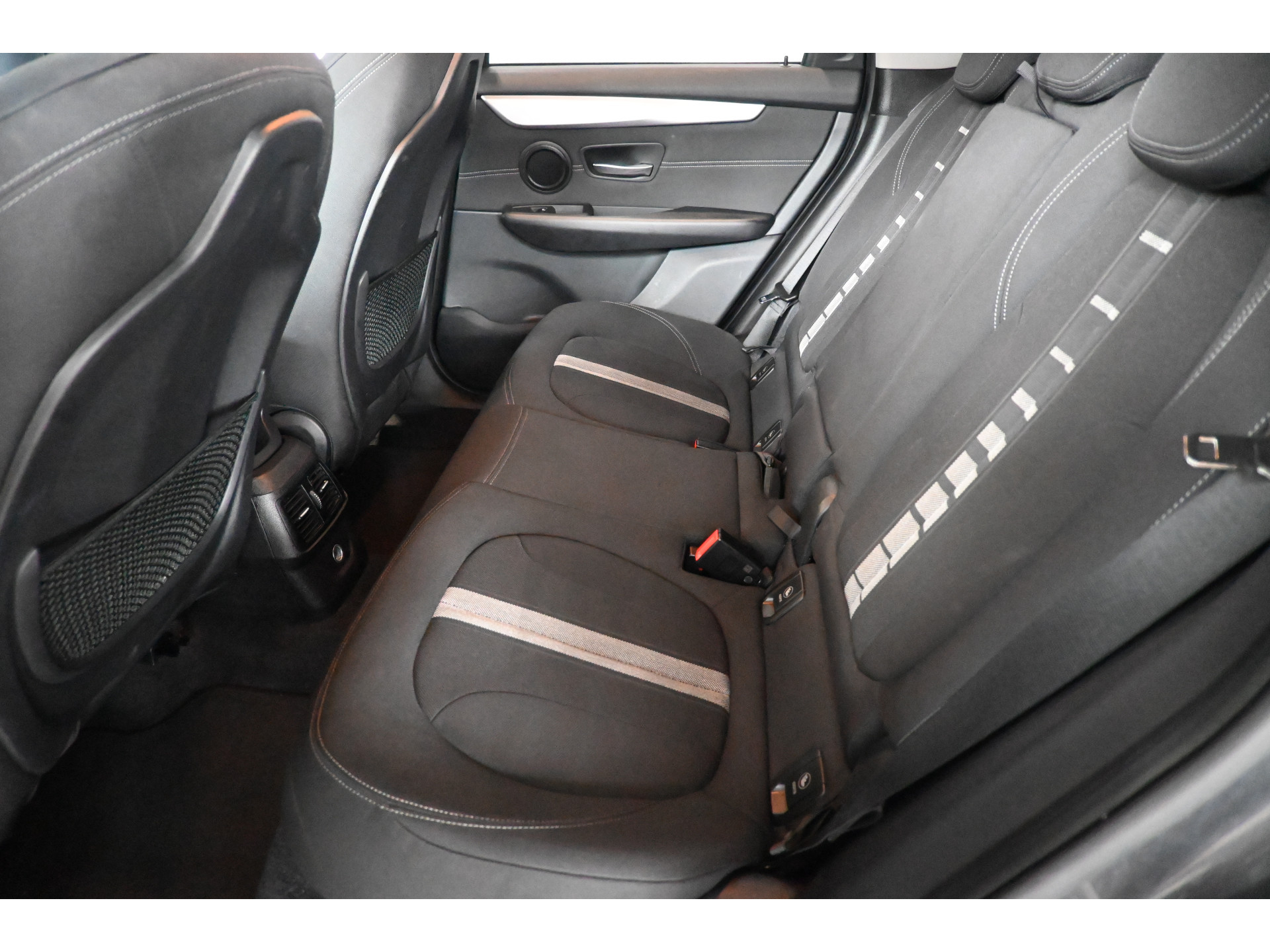 BMW 2-serie Active Tourer 225xe iPerformance Executive Automaat Navigatie Goed Onderhouden! Inruil Mogelijk!
