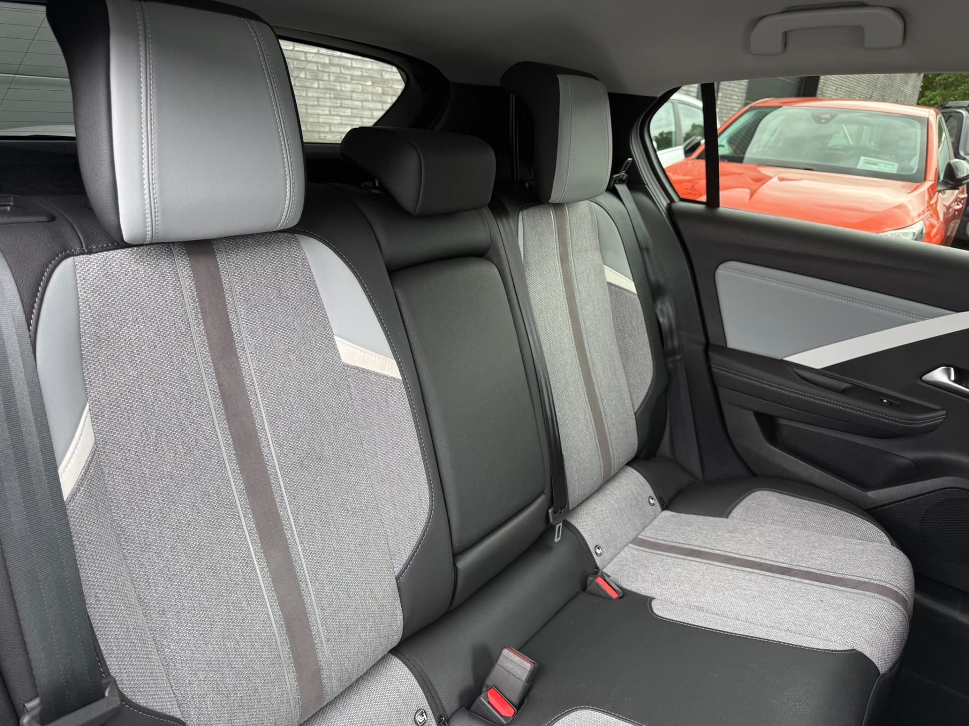 Opel Astra 1.2 Level 3 130PK | 1E EIGENAAR | 3/6/12MND GARANTIE| LED | ACC | AGR| CAMERA | DAB | CARPLAY | NAVI |
