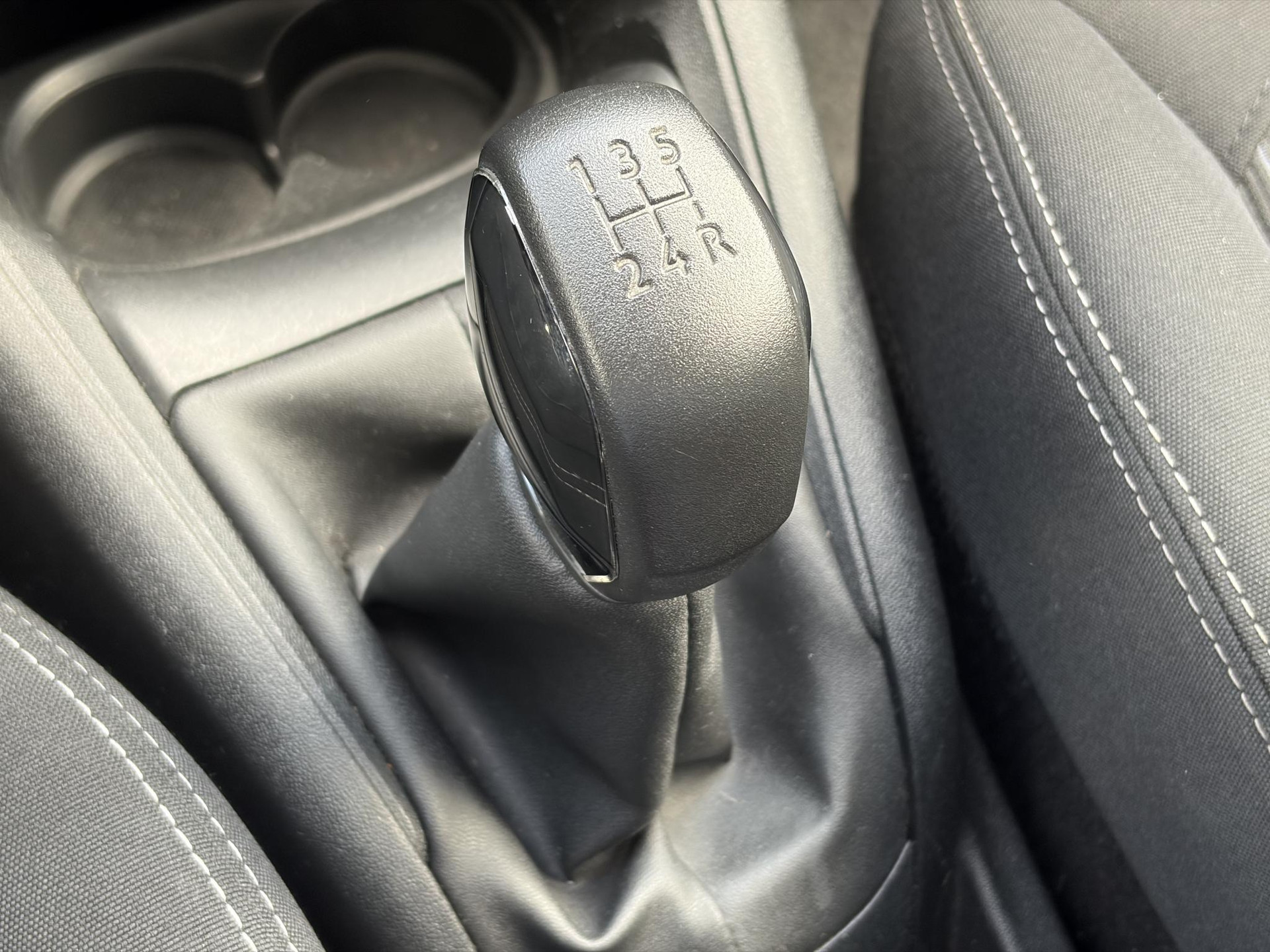 Peugeot 208 1.2 PureTech Urban Soul ✓2e Eigenaar✓Navi✓Airco✓Cruise✓Pdc✓5 Deurs✓N.A.P✓Zeer Zuinig✓Apk tot 01-2027