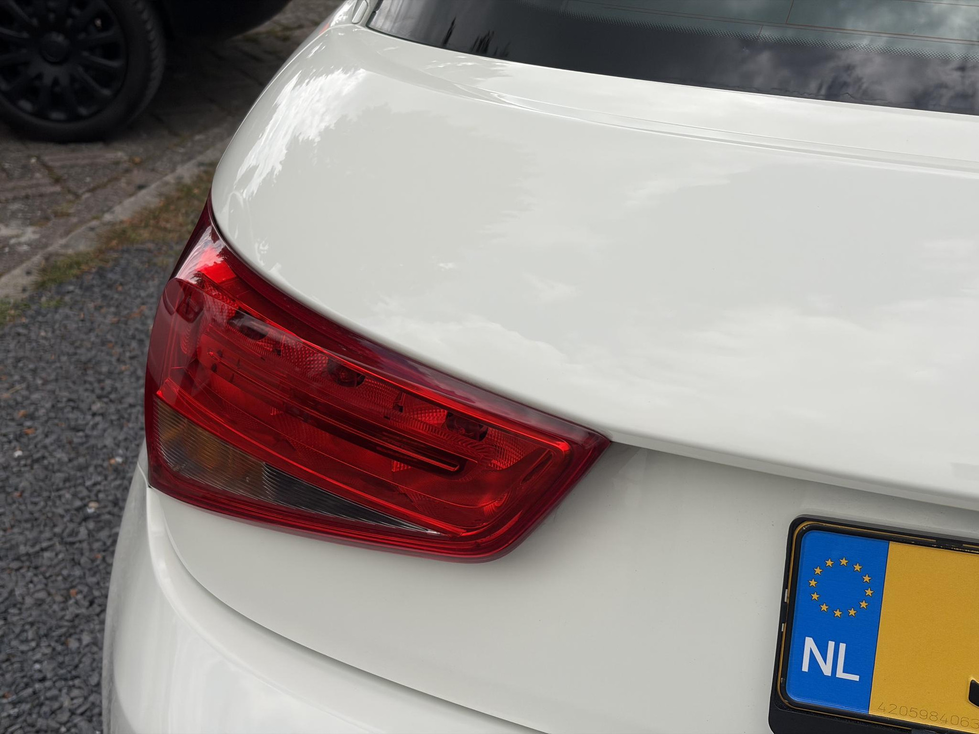 Audi A1 1.2 TFSI Ambition Pro Line ✓Carplay✓Clima✓Stoelverwarming✓Pdc✓Lm velgen✓85pk✓Zeer zuinig✓Apk tot 09-2027