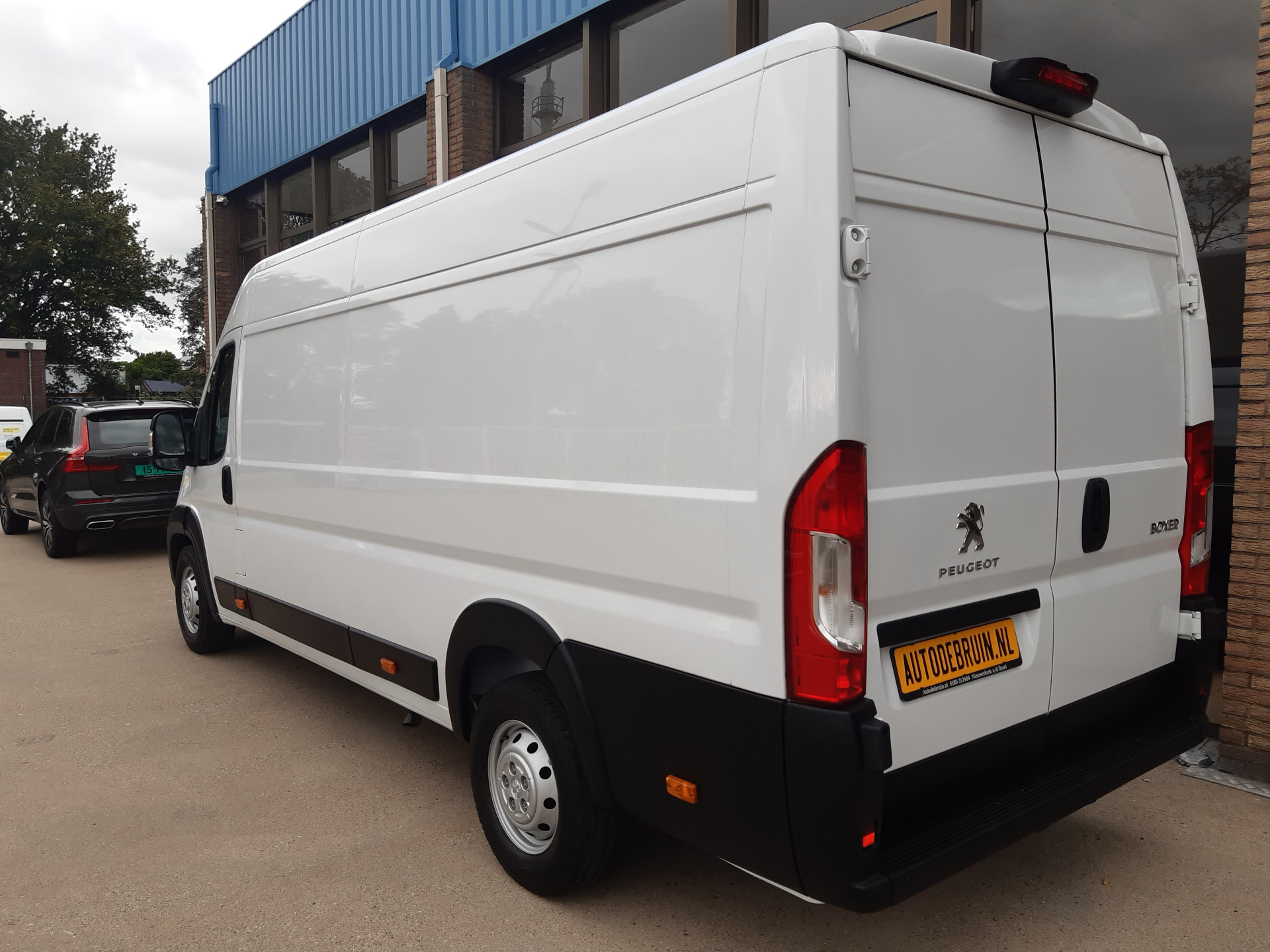 Peugeot Boxer 2.2 BlueHDI 140Pk L4H2 Airco Navi PDC Cruise control Achteruitrijcamera
