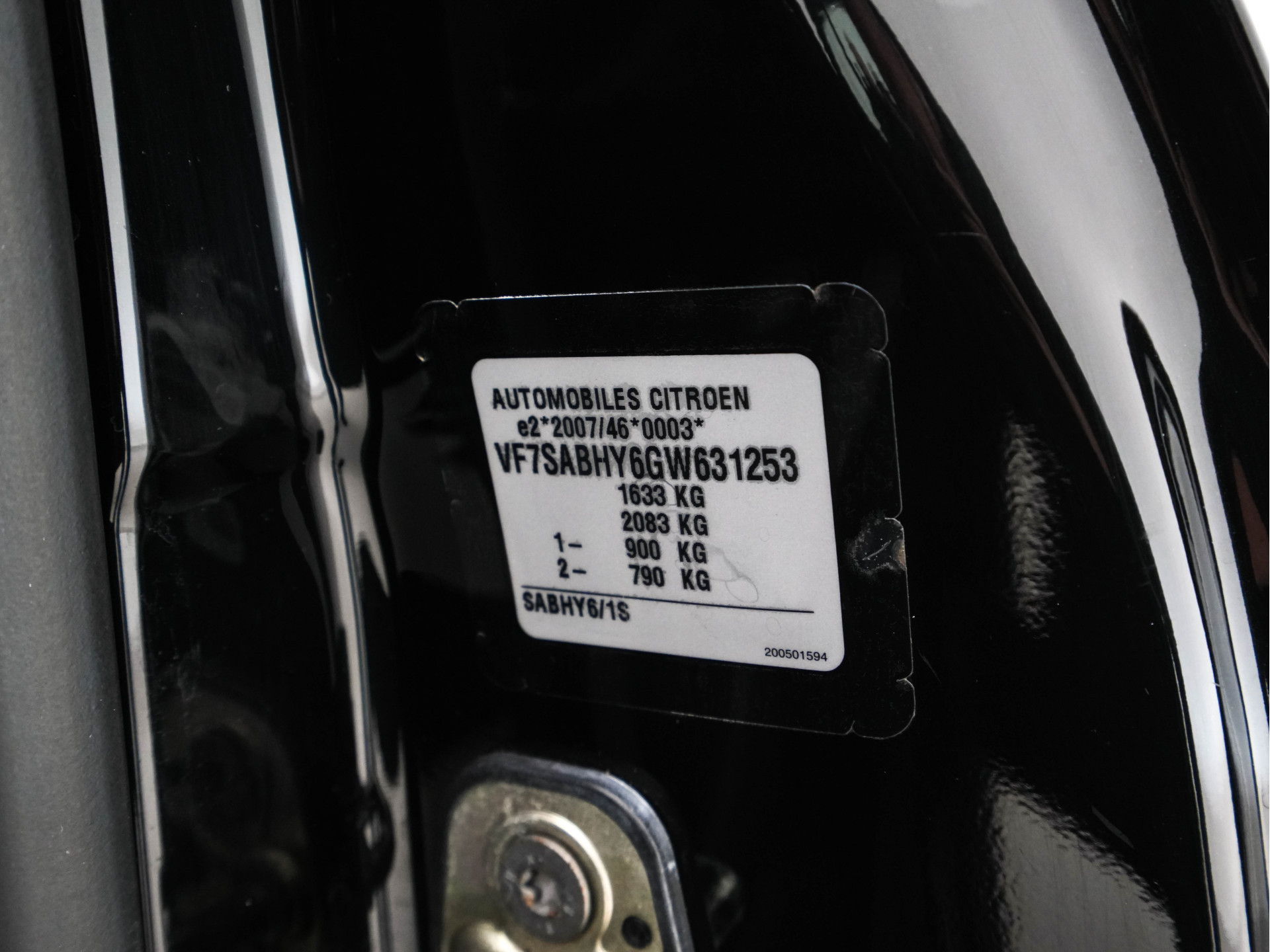 DS 3 1.6 BlueHDi Business *ALCANTARA-MICROFIBRE | SPORT-SEATS | ECC | PDC | CRUISE | PRIVACY-GLASS | 16''ALU*