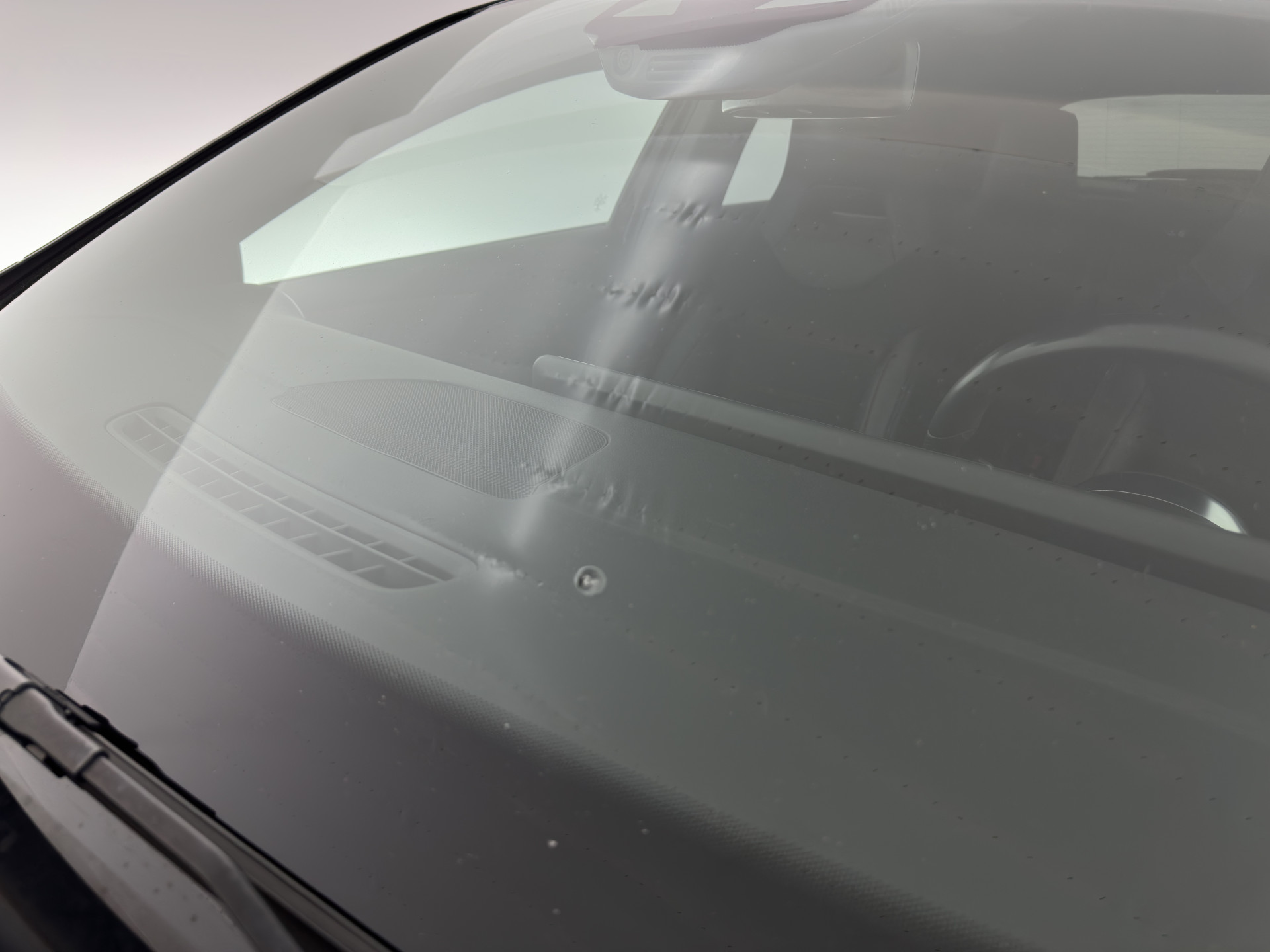 Mercedes-Benz A-klasse 160 AMG-Sportpack Business-Solution (INCL-BTW) *WIDESCREEN-DIGI-COCKPIT | FULL-LED | LEATHER-MICROFIBRE | CAMERA | DYNAMIC-SELECT | CRUISE | HEATED-SPORTSEATS | PRIVACY-GLASS | DAB | AMBIENT-LIGHT | 18"ALU*