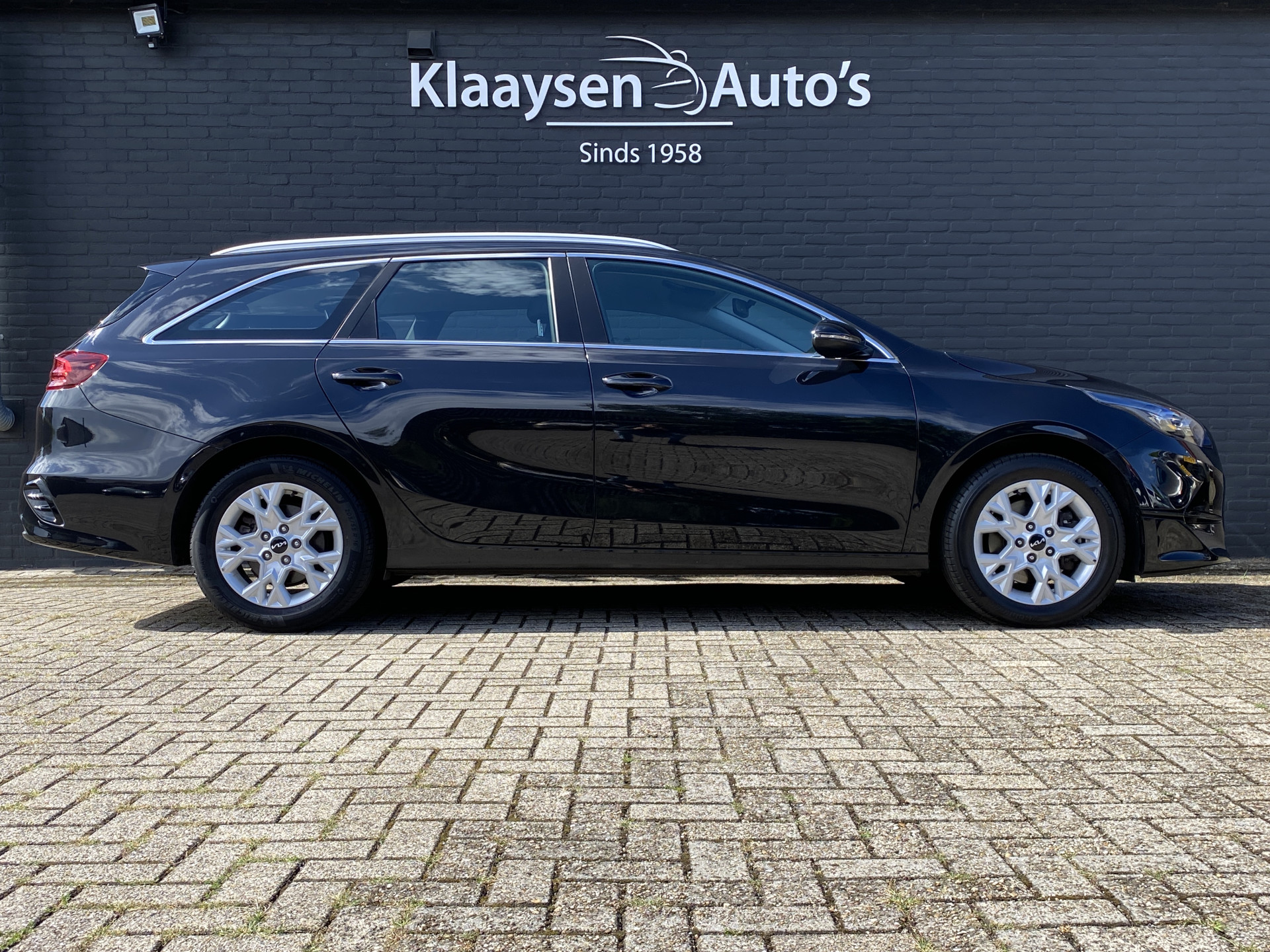 Kia Ceed Sportswagon 1.0 T-GDi 120 pk DynamicLine | 1e eigenaar | dealer onderh. | navigatie | camera | climate control | BTW