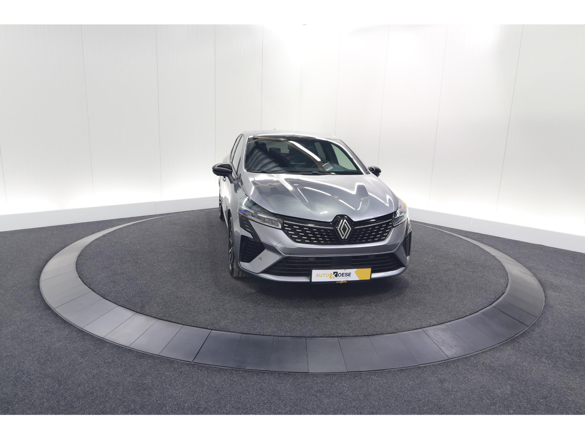 Renault Clio TCe 90 GPF techno | 360 Camera | Dodehoekdetectie | Adaptieve Cruise Control