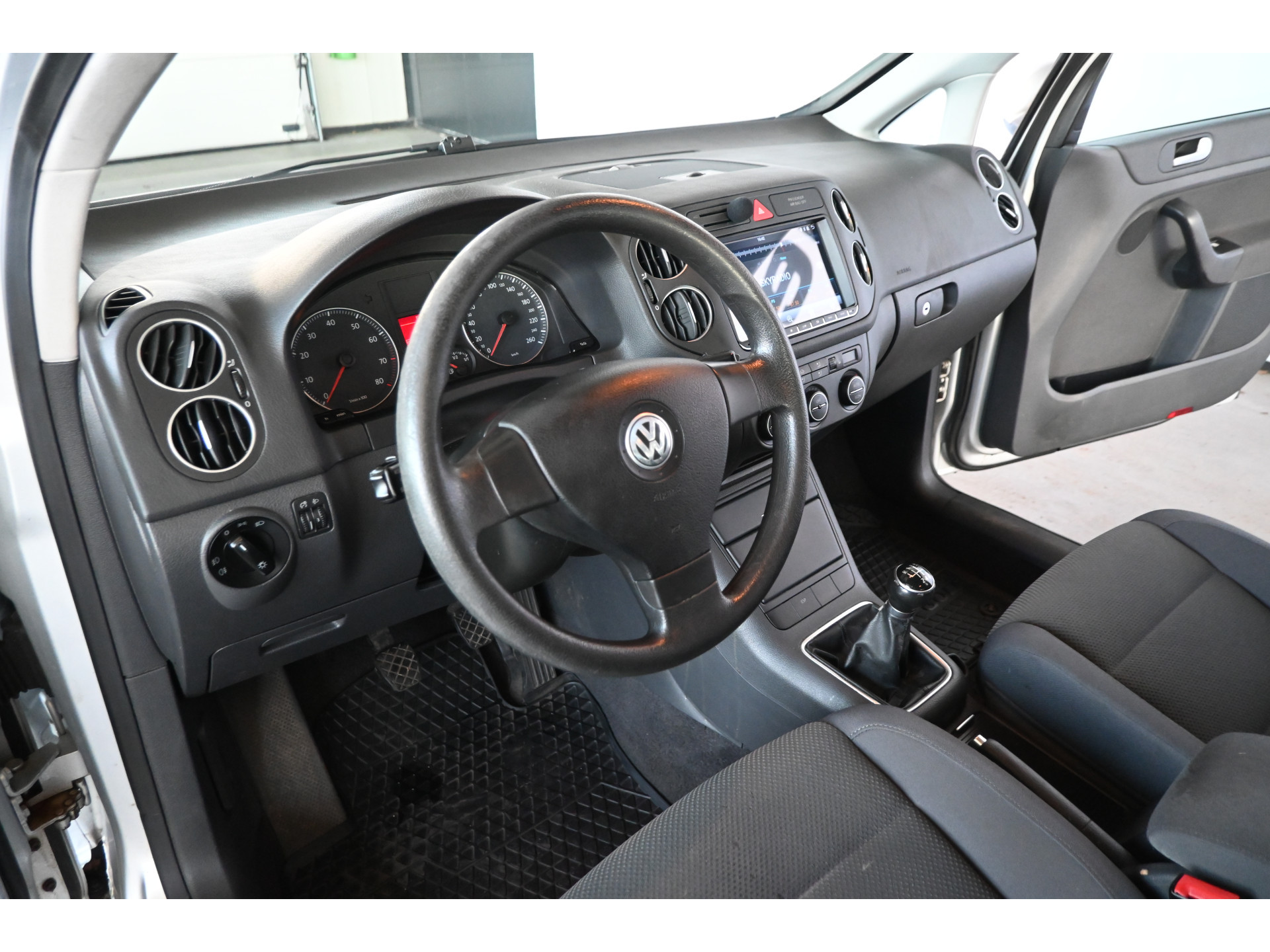 Volkswagen Golf Plus 2.0 FSI Comfortline Clima Cruise Control Trekhaak All in Prijs! Inruil Mogelijk!