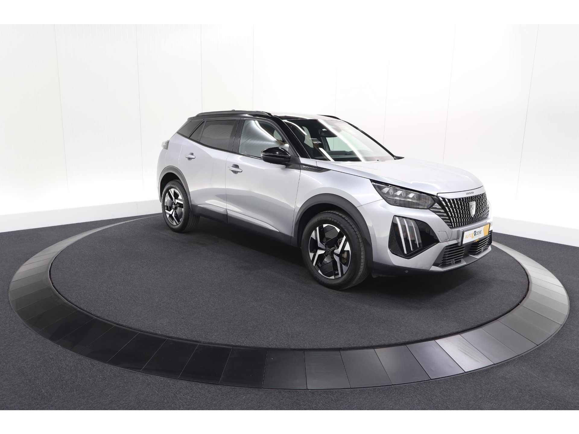 Peugeot 2008 Hybrid 145 e-DCS6 GT | Camera | Apple Carplay | Parkeersensoren