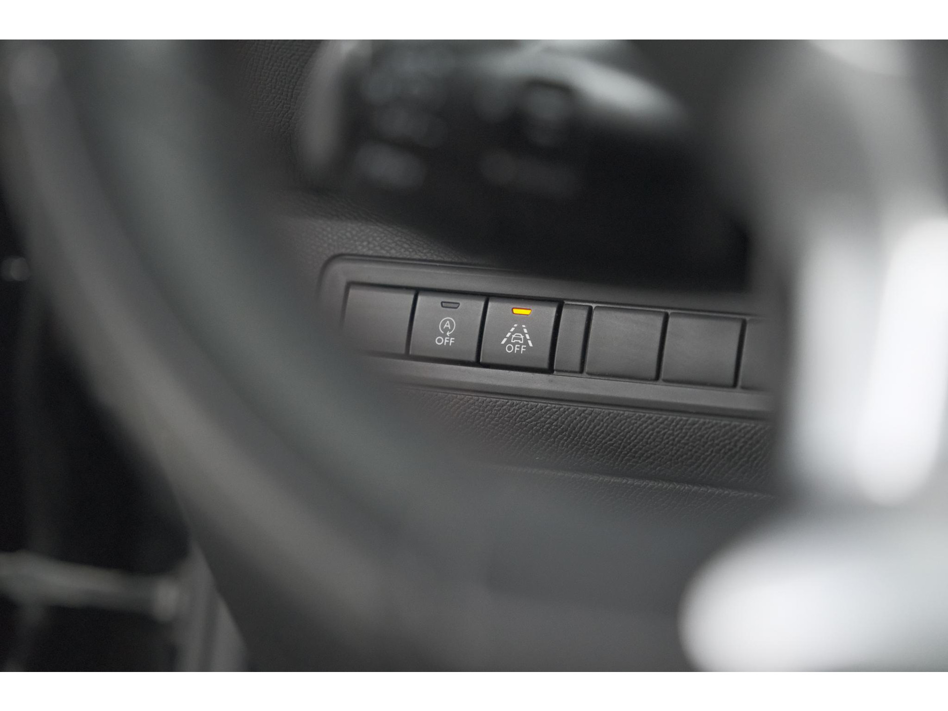 Peugeot 308 SW PureTech 130 GT-line | Trekhaak | Panoramadak | Camera | Alcantara Bekleding | Dodehoekdetectie