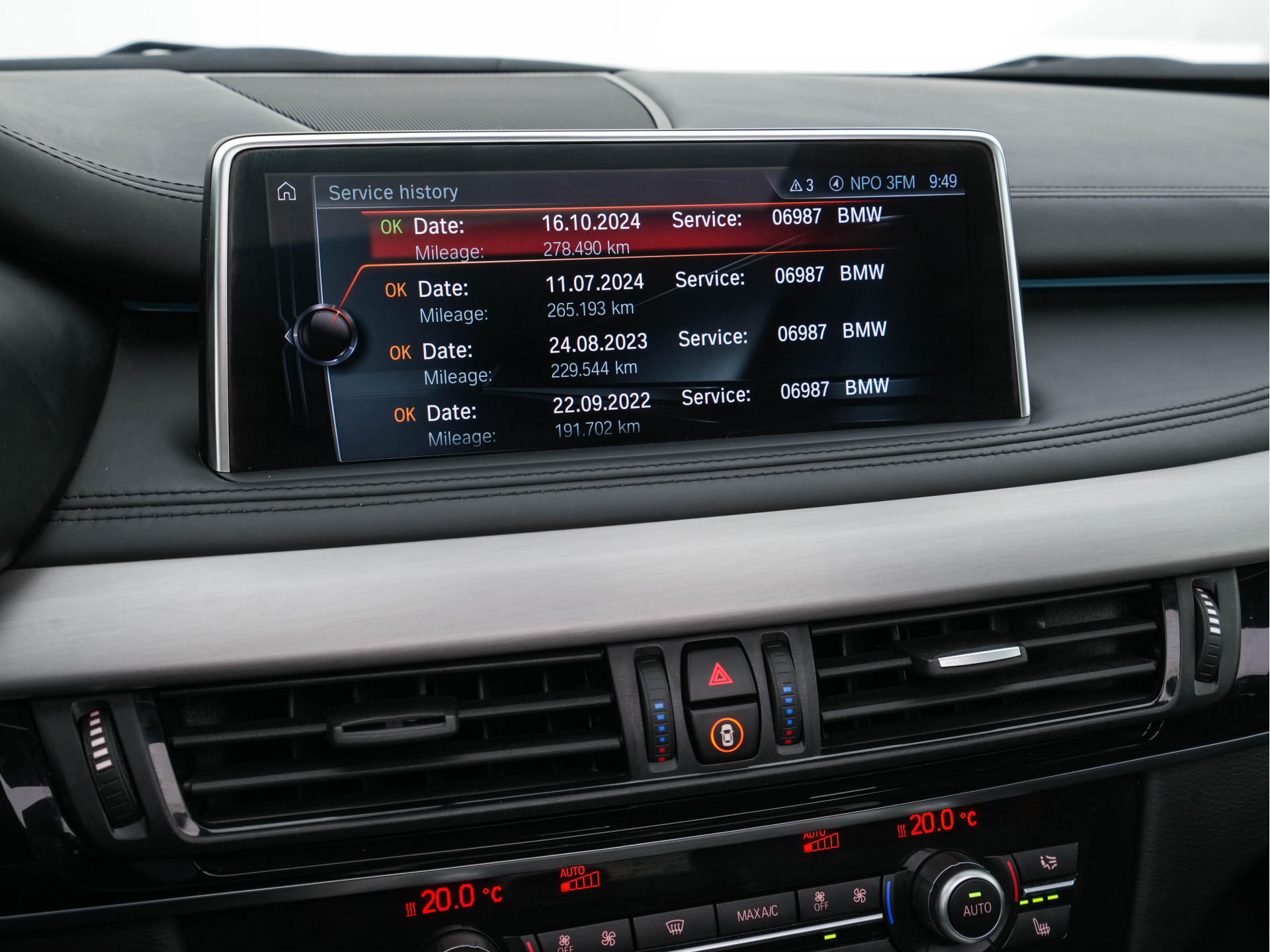 BMW X5 xDrive30d High Executive M-Sportpack Aut. *PANO | LUXURY-LEATHER | FULL-LED | HARMAN/KARDON-SURROUND | HEAD-UP | MEMORY-PACK | DIGI-COCKPIT | KEYLESS | CAMERA | NAVI-FULLMAP | AMBIENT-LIGHT | HEATED-COMFORT-SEATS | SHIFT-PADDLES