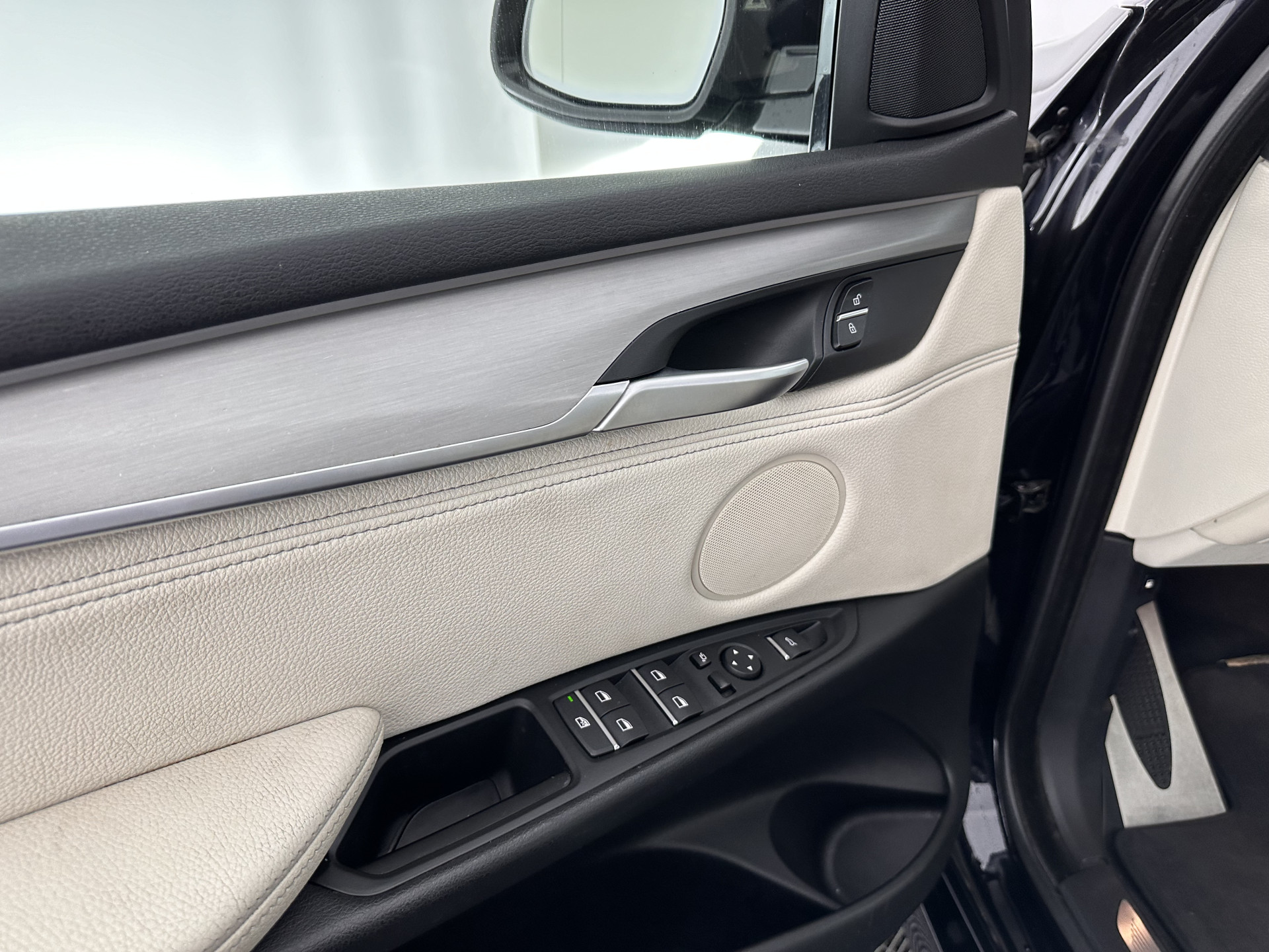 BMW X5 xDrive40e *MOTOR DEFECT* i-Performance High Exec. M-Sportpack Aut. *PANO | HEAD-UP | DAKOTA-FULL-LEATHER | FULL-LED | COMFORT-SEATS | MEMORY-PACK | HIFI-SOUND | CAMERA | KEYLESS | NAVI-FULLMAP | SHIFT-PADDLES | SPORT-SEATS | 20''ALU*