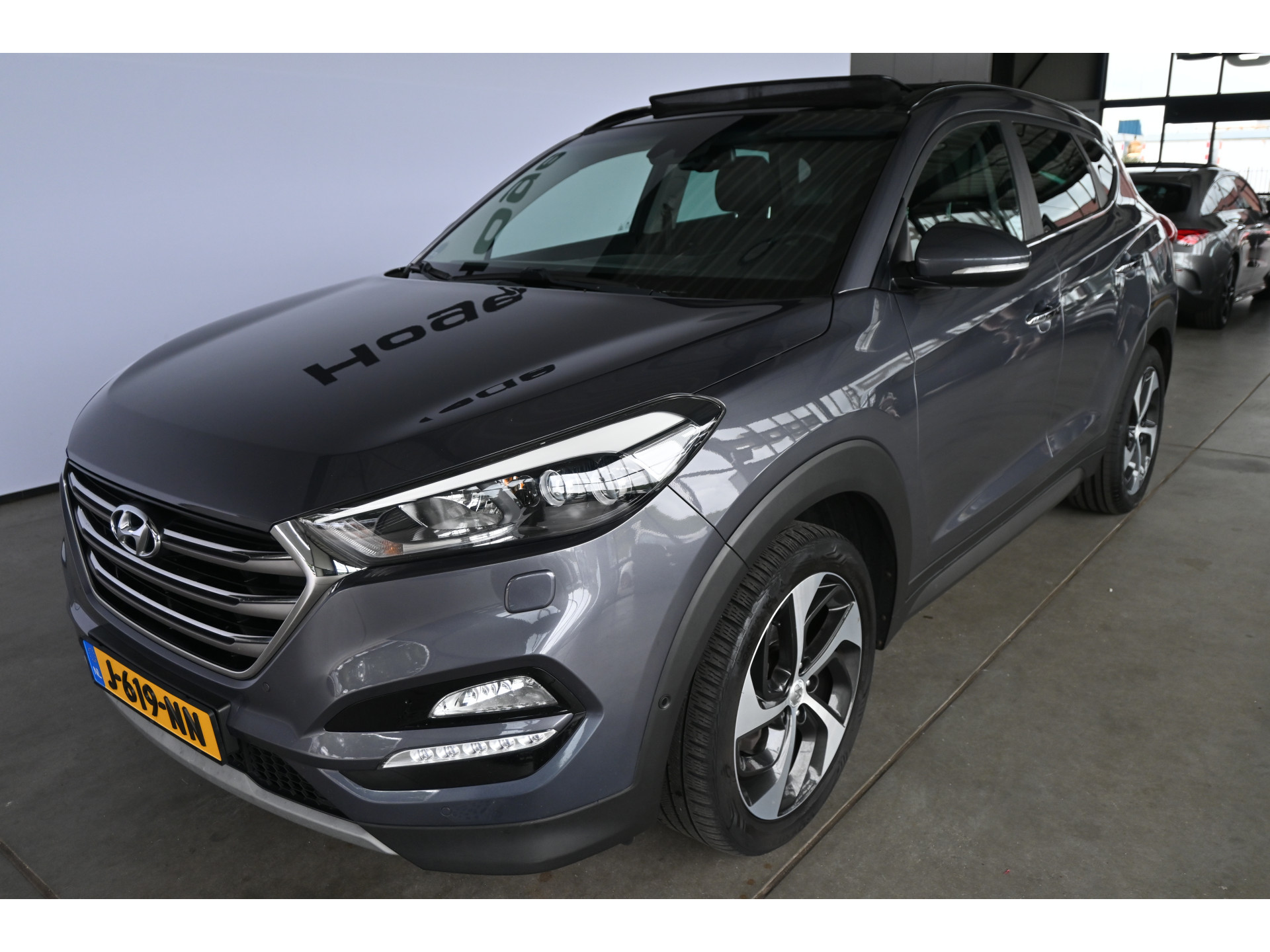 Hyundai Tucson 1.6 T-GDi Comfort 4WD Automaat Cruise Clima Trekhaak Panoramadak Stoelverwarming Goed Onderhouden! Inruil Mogelijk!