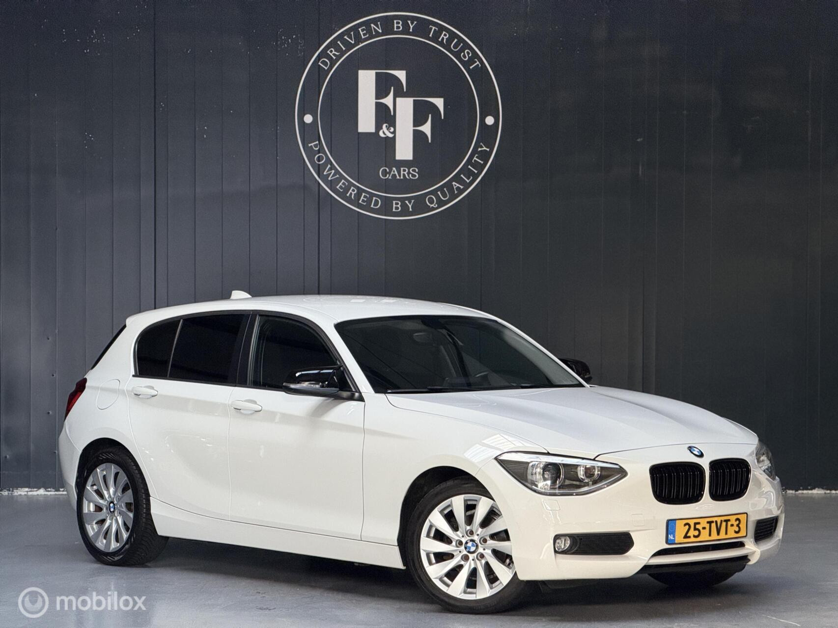 BMW 1-serie 116i | Automaat | Nieuwe ketting | NAP |Trekhaak