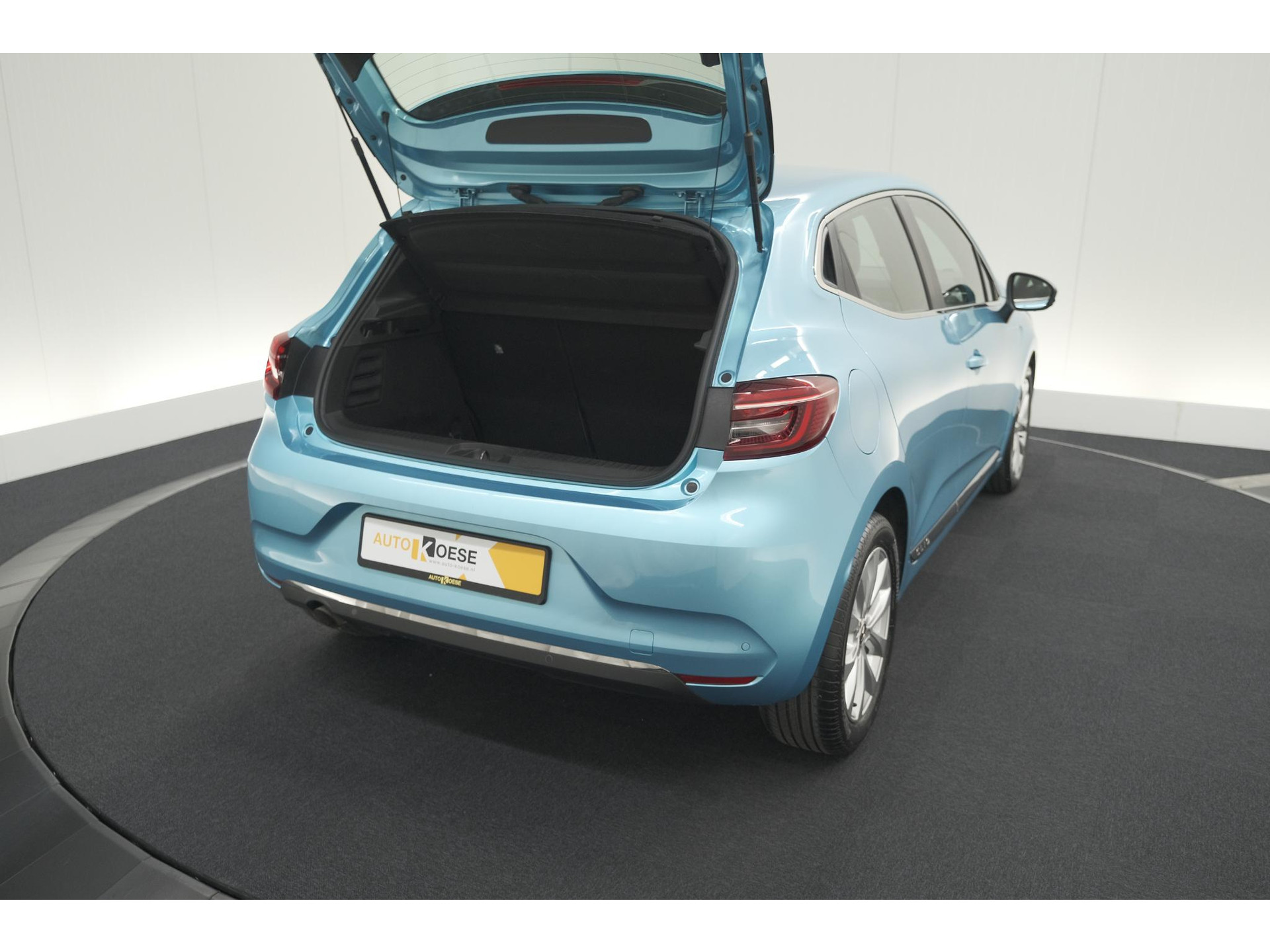 Renault Clio TCe 100 Intens | Navigatie | Apple Carplay | Parkeersensoren