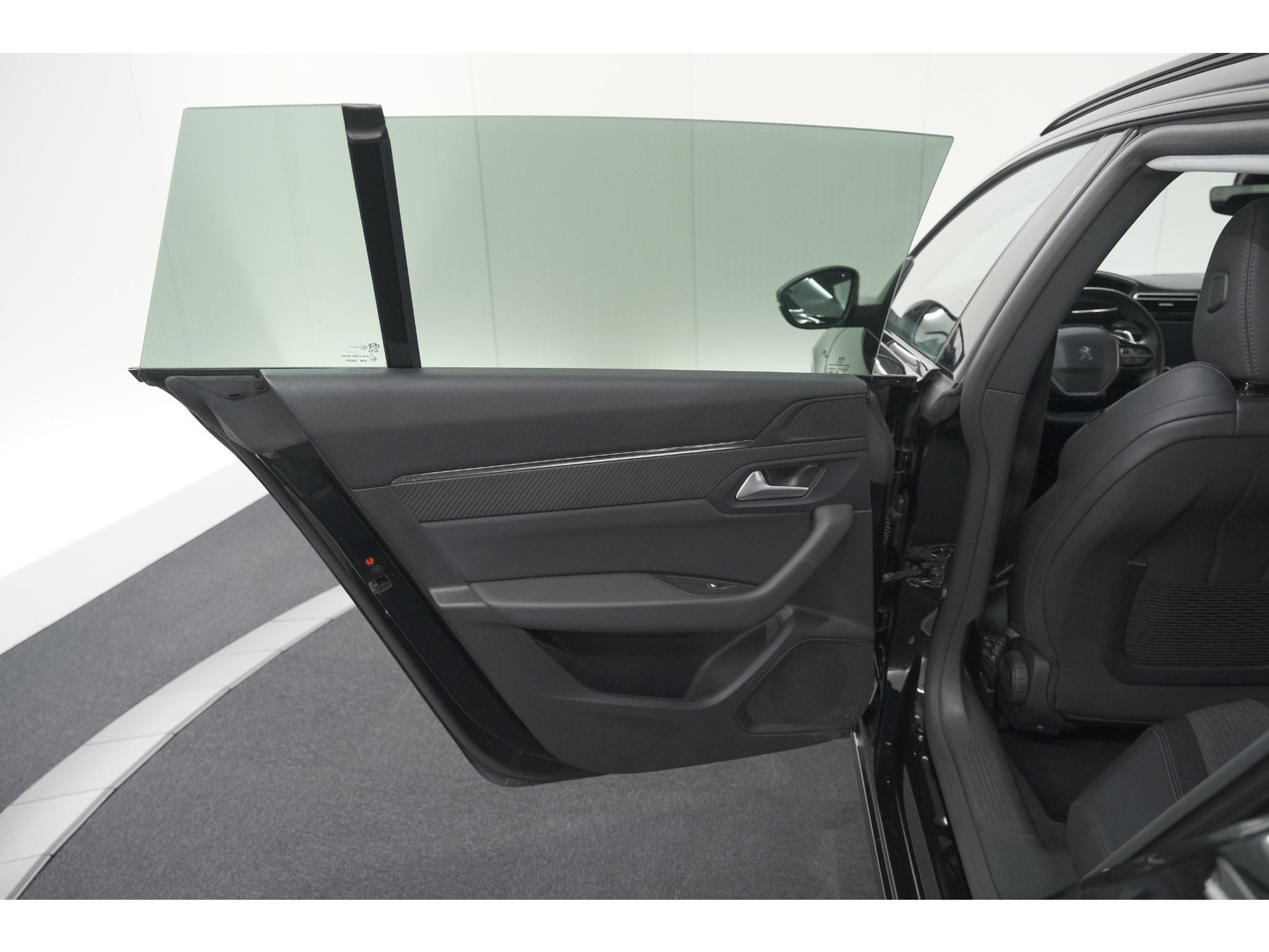 Peugeot 508 SW 1.6 HYbrid 225 Allure | Drive Assist Plus | Elektronische Kofferklep | Camera | Apple Carplay