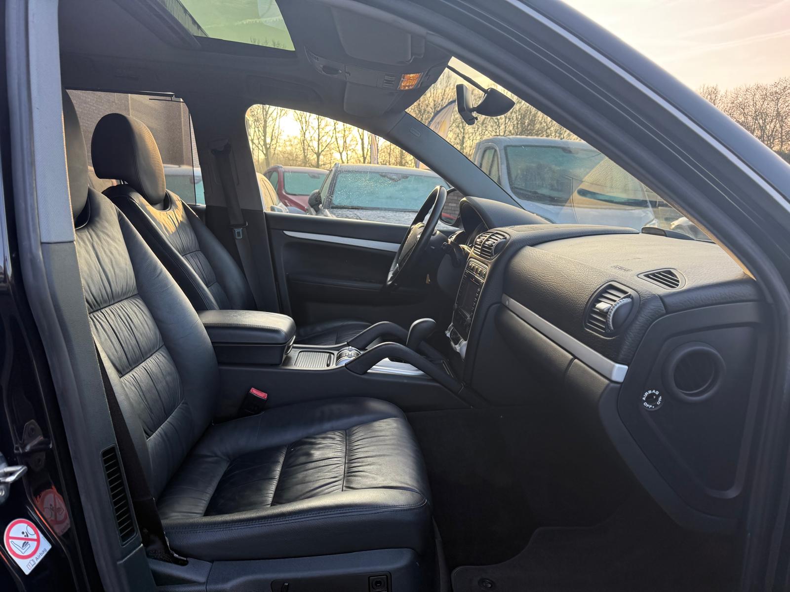 Porsche Cayenne 4.5 S | 2E EIGENAAR |3/6/12MND GARANTIE| SCHUIFDAK | BOSE | XENON | LEDER | NAVI | YOUNGTIMER |