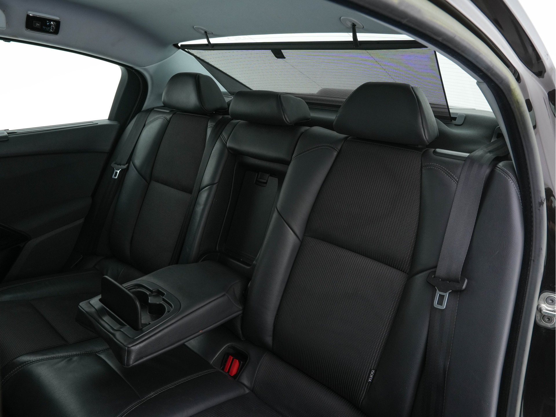 Peugeot 508 2.0 HDi Blue Lease Premium Hybrid4 Aut. *HEAD-UP | LEATHER-FABRIC | XENON | JBL-AUDIO | SHIFT-PADDLES | COMFORT-SEATS | KEYLESS | NAVI-FULLMAP | ECC | PDC | CRUISE | 17''ALU*