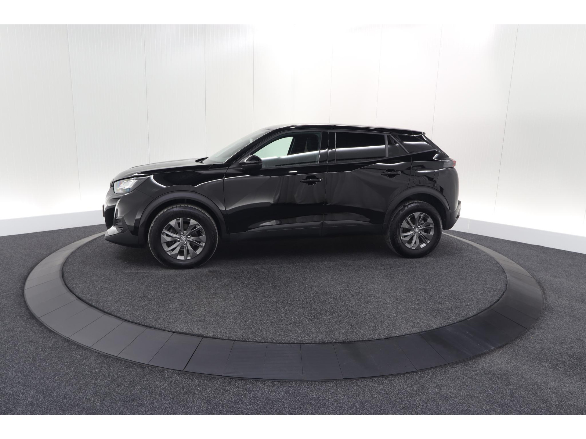 Peugeot 2008 PureTech 130 Active | Camera | Apple Carplay | Parkeersensoren | Stoelverwarming