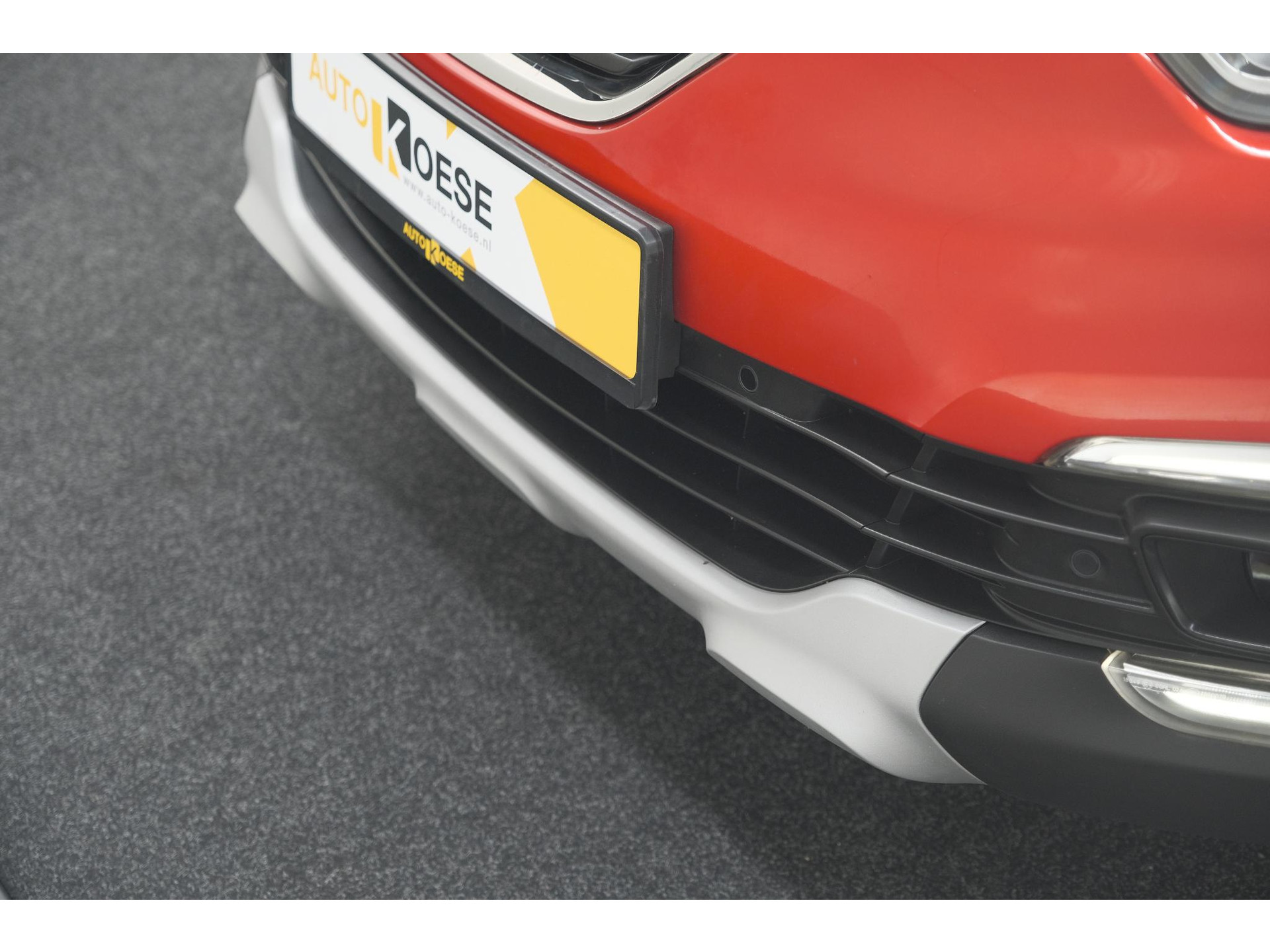 Renault Captur TCe 90 Intens | Trekhaak | Camera | Dodehoekdetectie | Navigatie