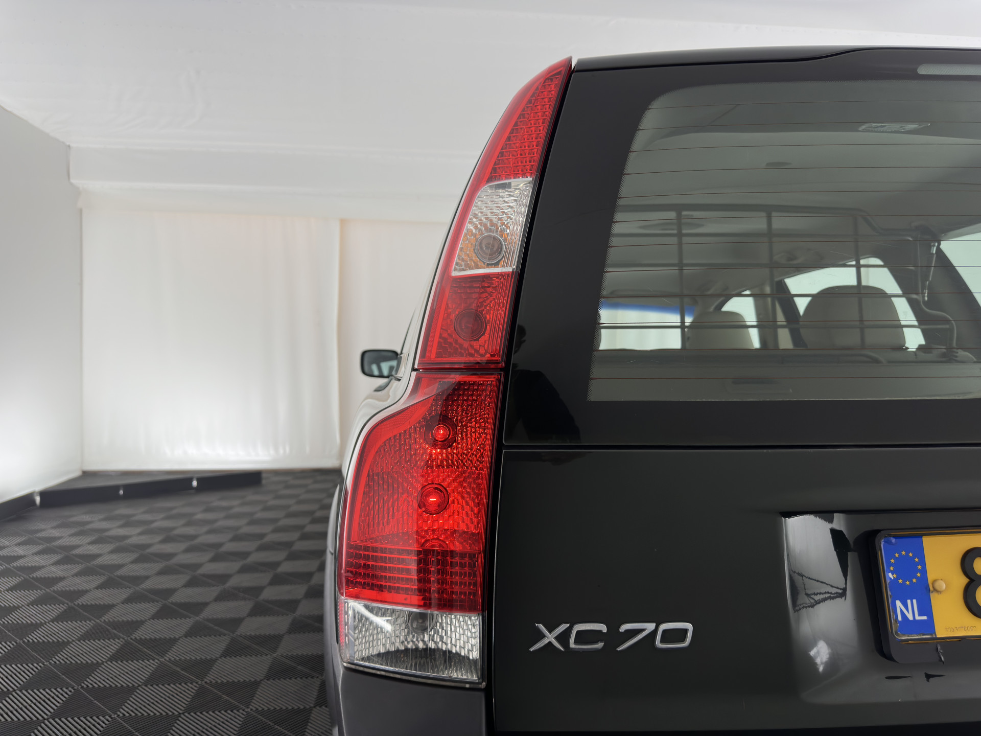 Volvo XC70 2.4D Summum AWD Aut. *LEATHER | ECC | HEATED-COMFORTSEATS | CRUISE | NAVIGATION | TOWBAR | 16''ALU *