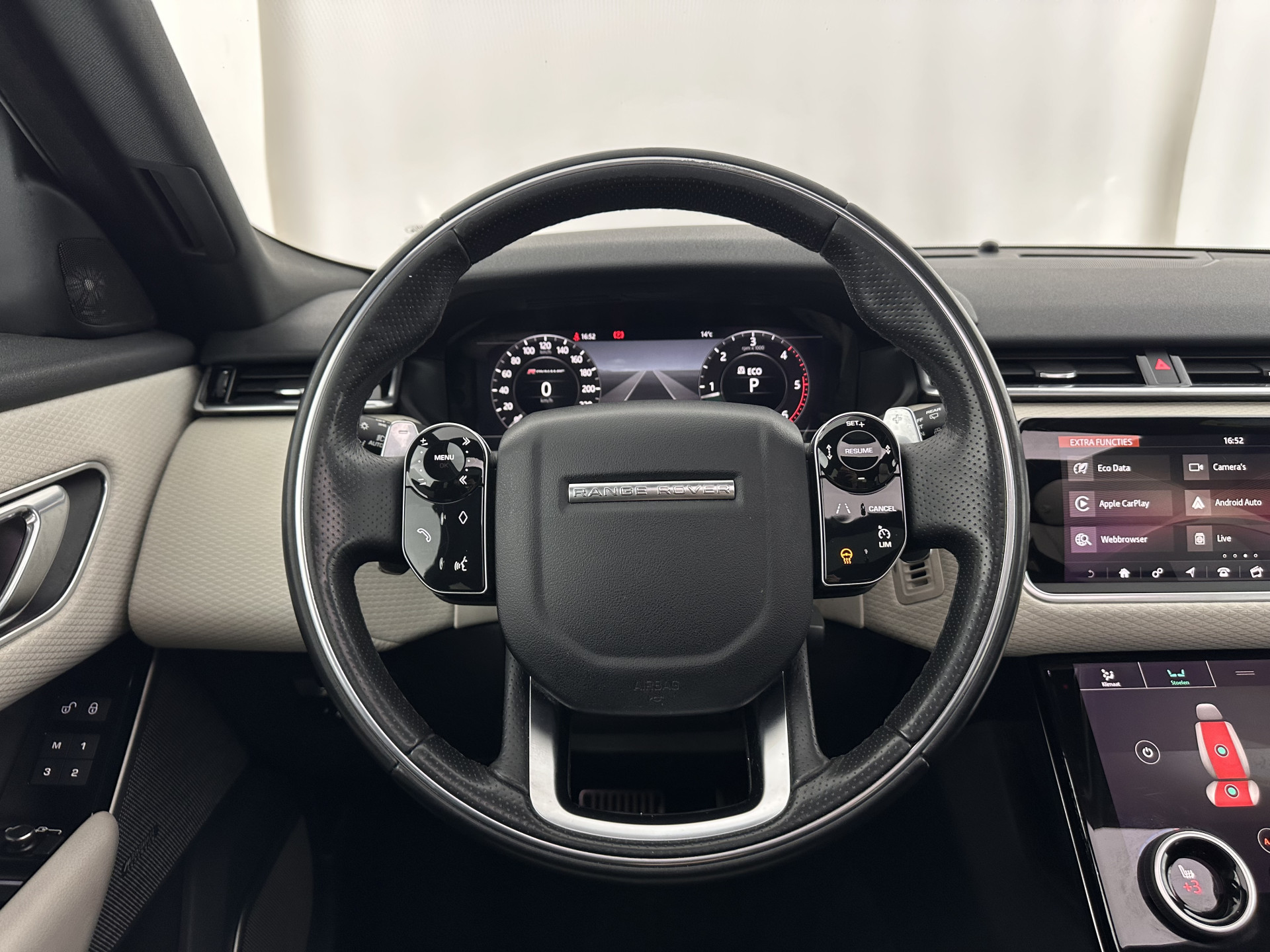 Land Rover Range Rover Velar 2.0 I4 AWD R-Dynamic HSE Aut. *PANO | LEATHER | FULL-LED | MEMORY-PACK | BLINDSPOT | MERIDIAN-SURROUND | DIGI-COCKPIT | CAMERA | KEYLESS | HEATED-COMFORTSEATS | PRIVACYGLASS | SHIFTPADDLES | HEAD-UP | 21"ALU*
