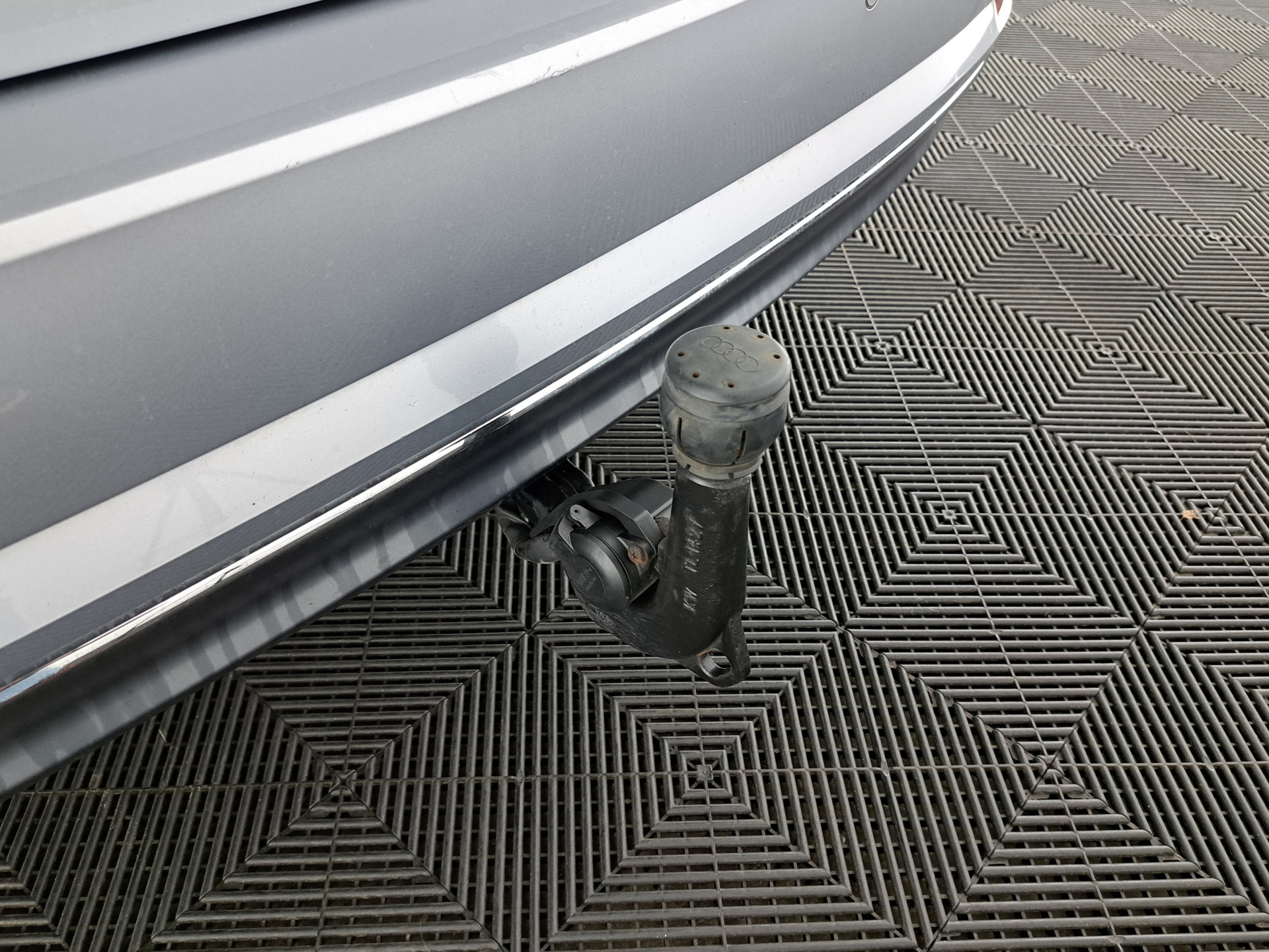 Audi A4 Avant 2.0 TDI Ultra Sport Pro Line S (INCL-BTW) Aut. *DIGI-COCKPIT | FULL-LED | NAVI-FULLMAP | HEATED-SPORTSEATS | ECC | KEYLESS | SHIFTPADDLES | CRUISE | TOWBAR | 17"ALU*