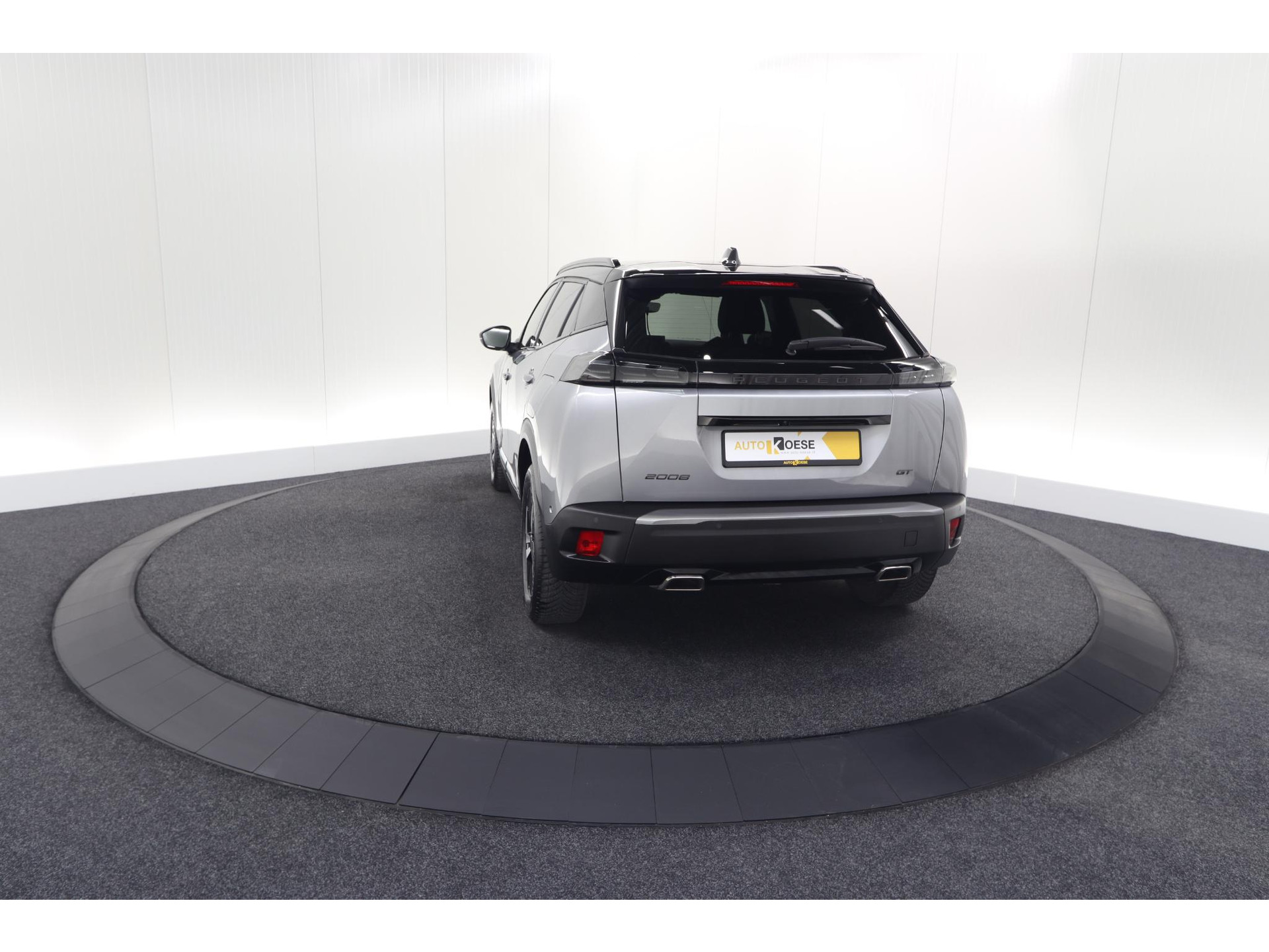Peugeot 2008 PureTech 130 EAT8 GT | 360 Camera | Adaptieve Cruise Control | Dodehoekdetectie | Navigatie