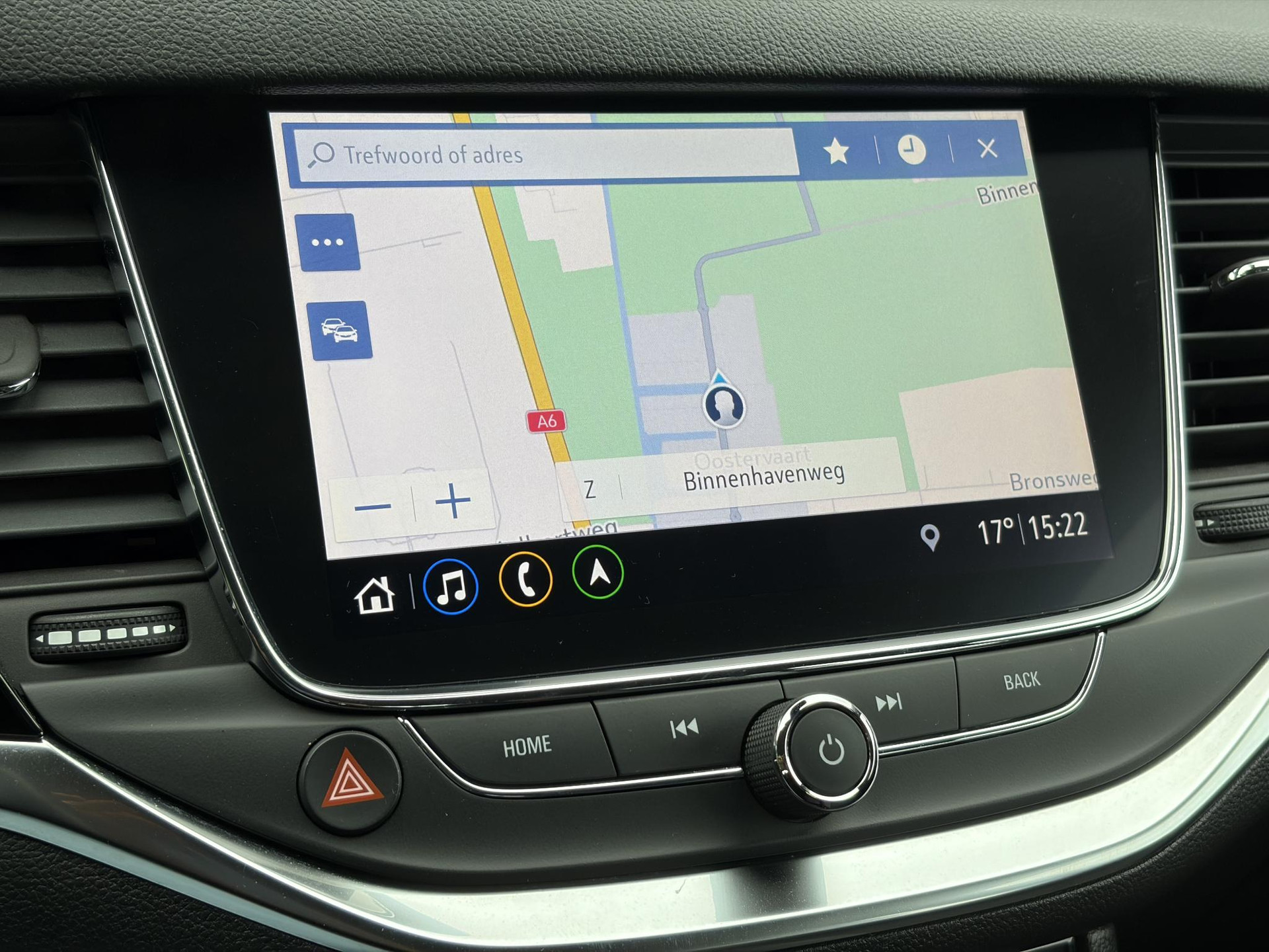 Opel Astra 1.2 Business Elegance 2e Eigenaar l Navi l Camera l Carplay l Keyless l Trekhaak l 110pk l Pdc V+A l Halfleder l 6 Bak l N.A.P l | Lm velgen l Rijstrooksensor l Apk tot 07-2027