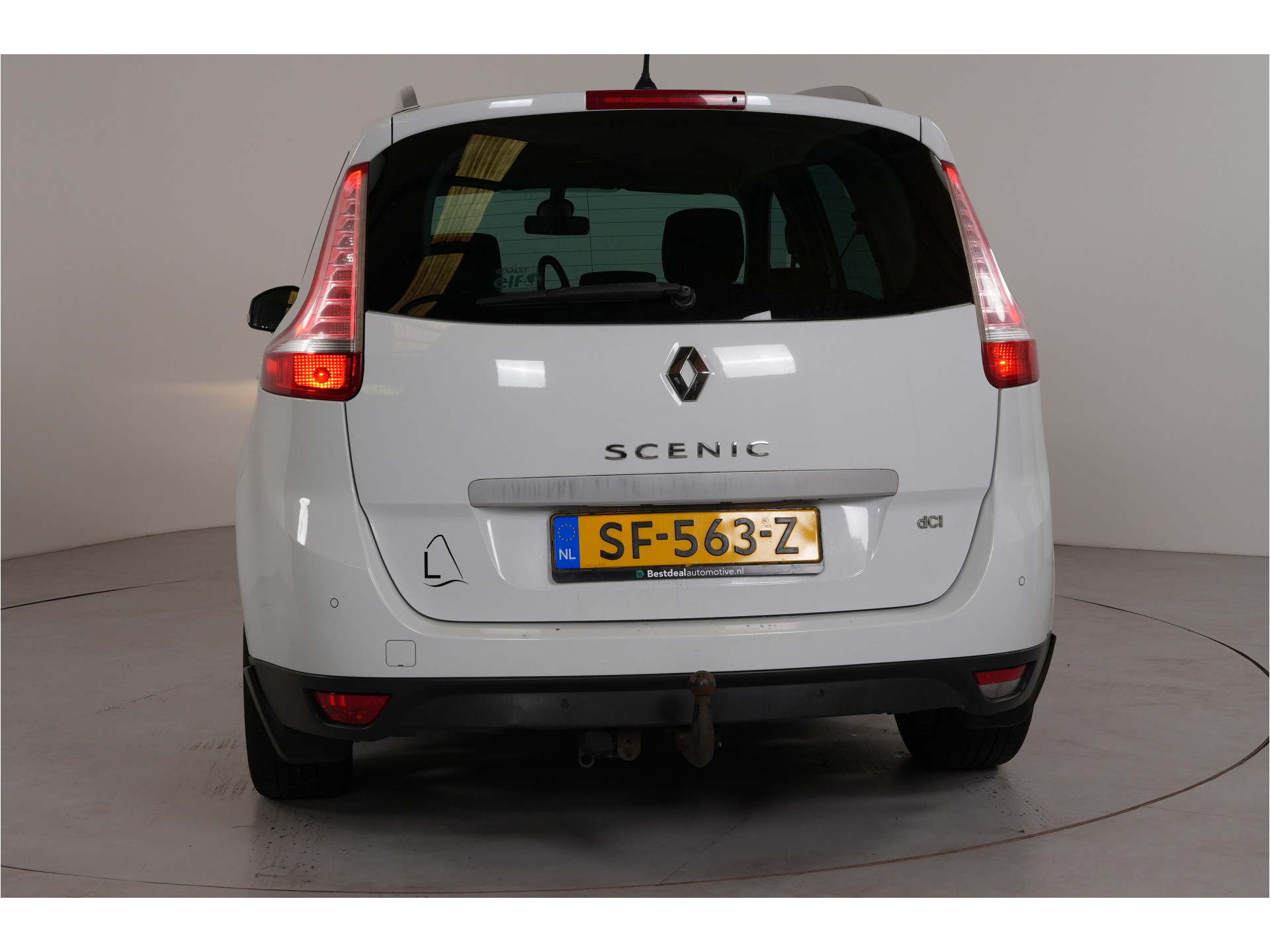 Renault Grand Scénic 1.5 dCi Bose | Trekhaak | Stl. verw. | Cruise