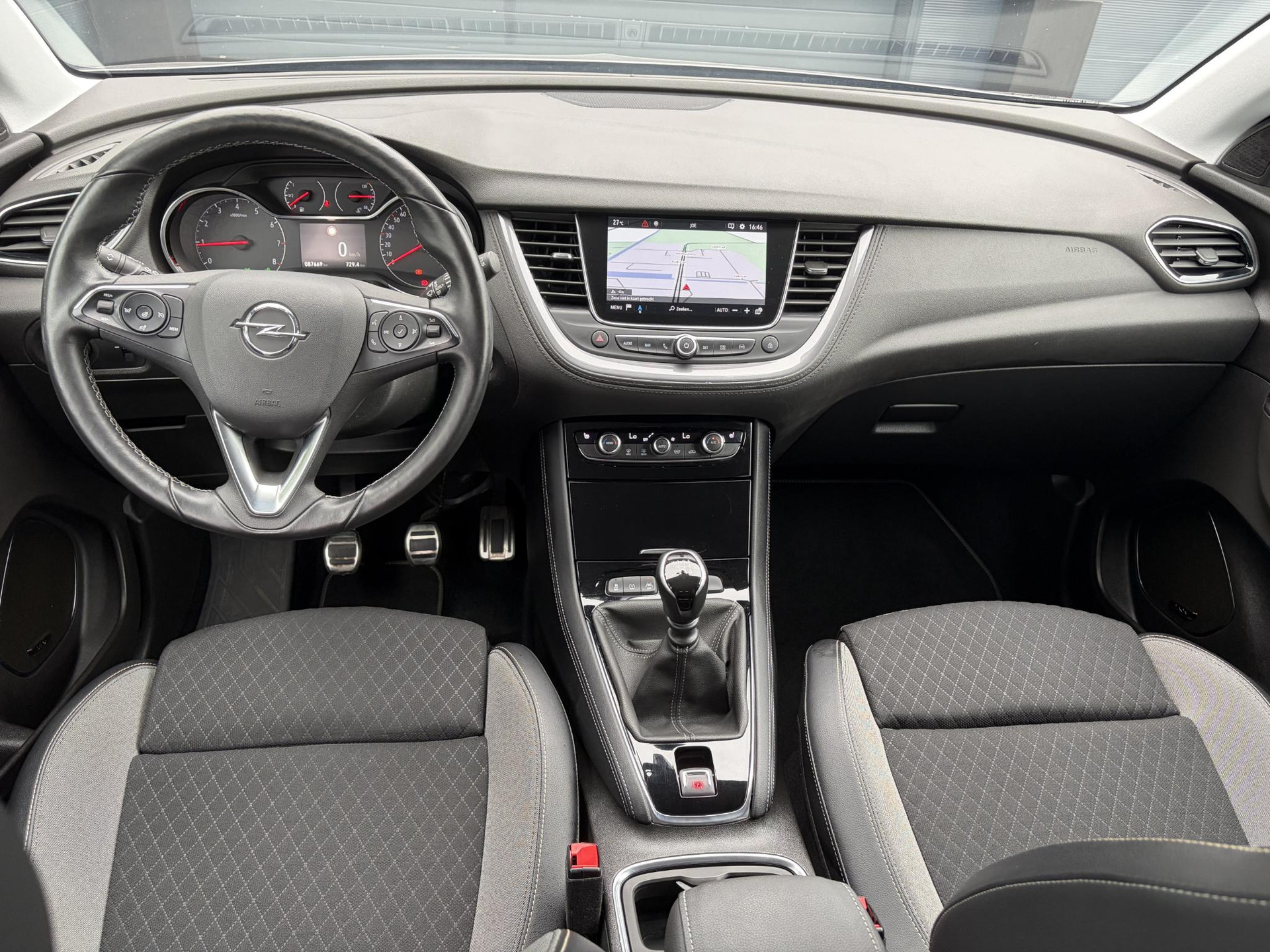 Opel Grandland X 1.2 Turbo Ultimate D-riem vv in 12-2024,1e Eigenaar,360° Camera,Trekhaak,131pk,6 Bak,Navi,Halfleder,Dodehoek,Rijstrooksensor,Keyless,Stoelverw,N.A.P,Apk tot 02-2027