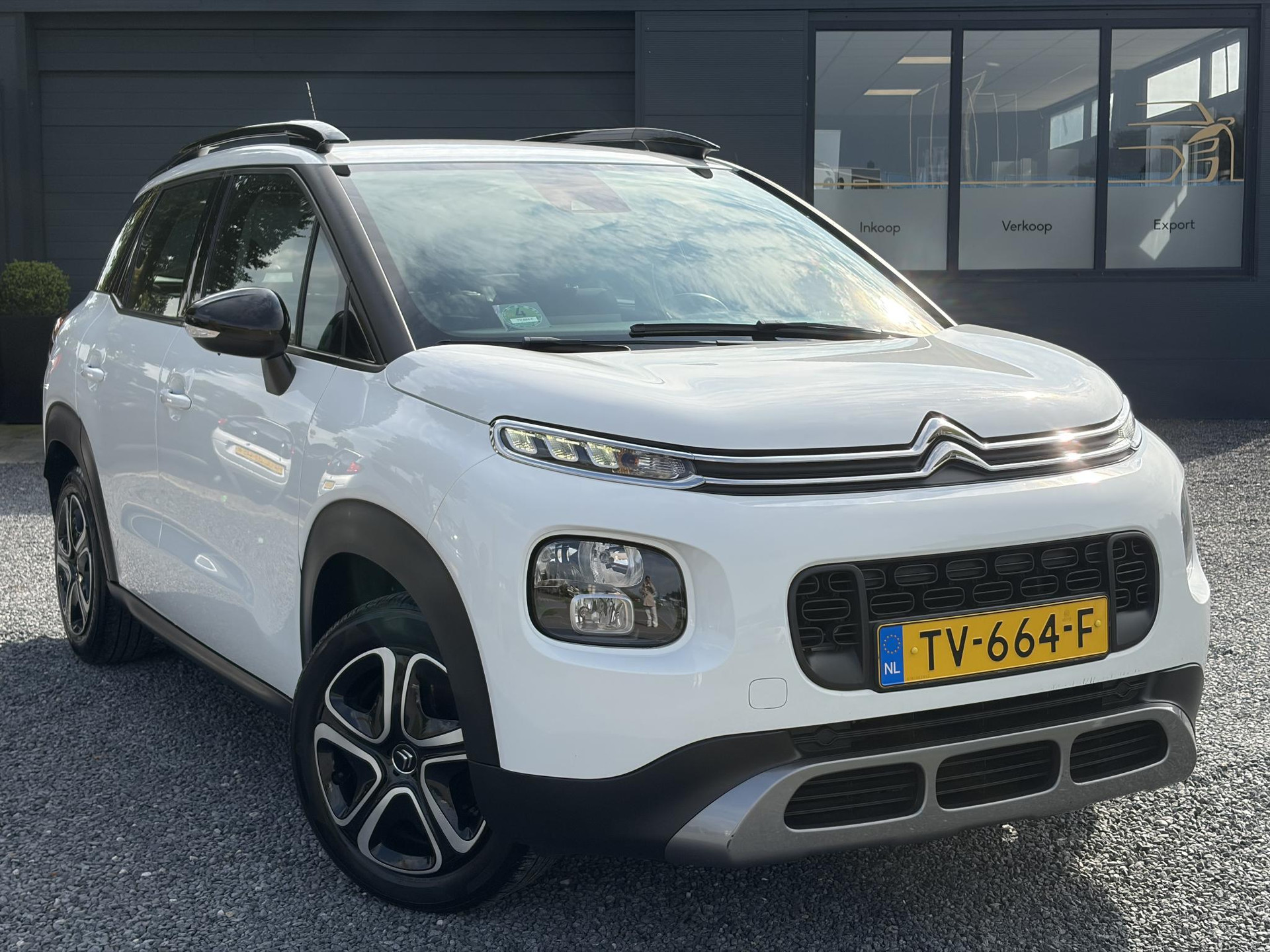 Citroen C3 Aircross 1.2 PureTech Feel ✓1e Eigenaar✓D-riem vv in 08-2026✓Draadloze telefoonlader✓Carplay✓Navi✓Clima✓Cruise✓Pdc✓Rijstrooksensor✓Bj 10-2018✓Lm velgen✓N.A.P✓Apk tot 11-2027