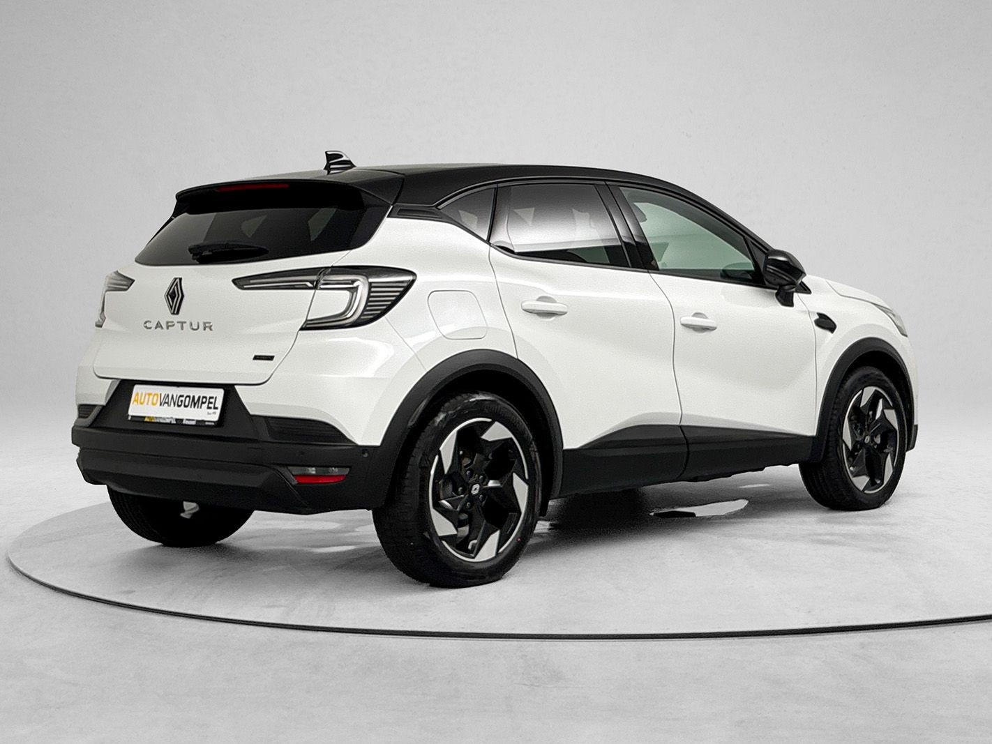 Renault Captur 1.8 E-Tech full hybrid 160PK techno | CAMERA | NAVI