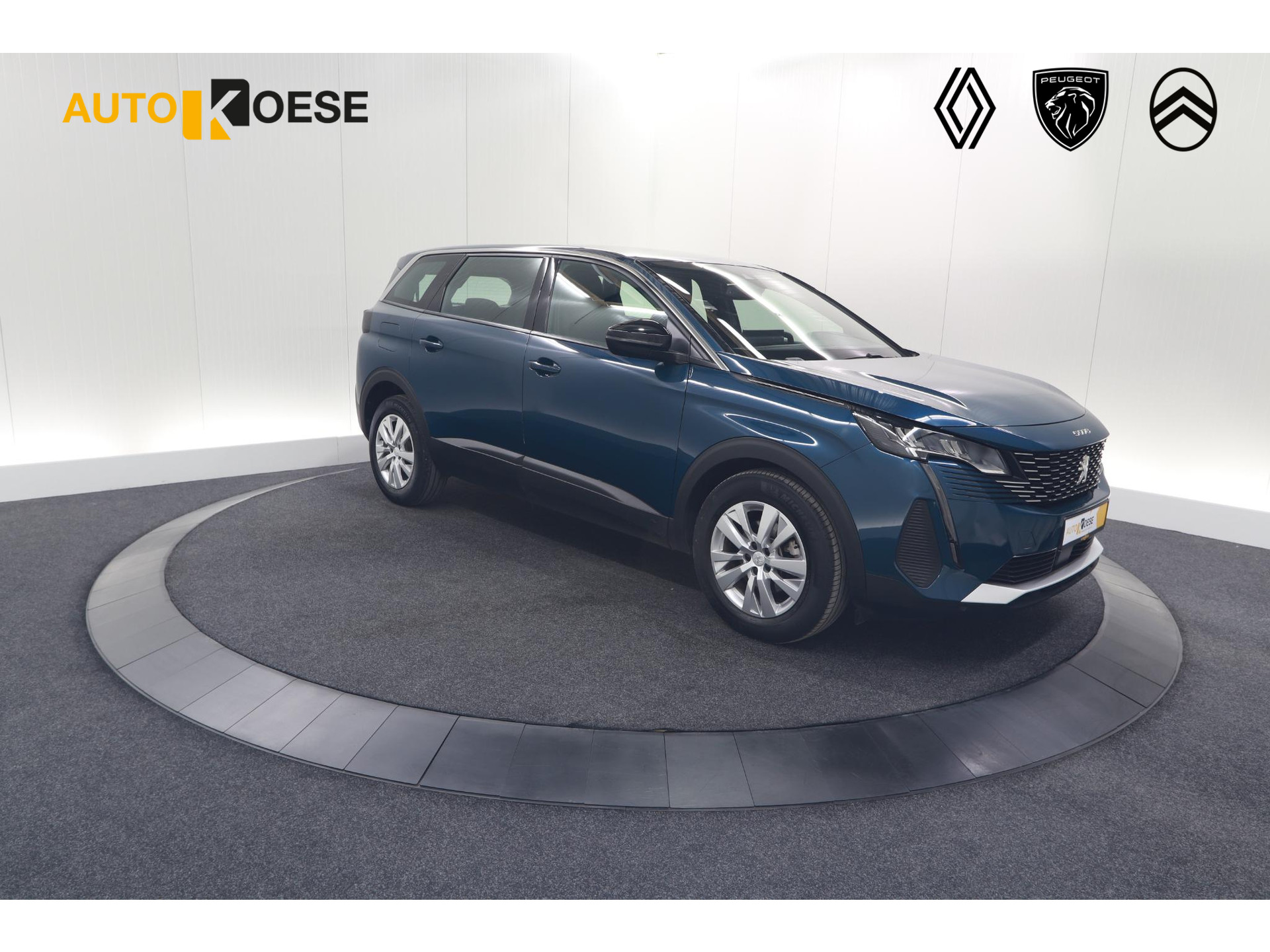 Peugeot 5008 PureTech 130 EAT8 Active Pack | 7 Zitplaatsen | Camera | Navigatie | Apple Carplay | Parkeersensoren