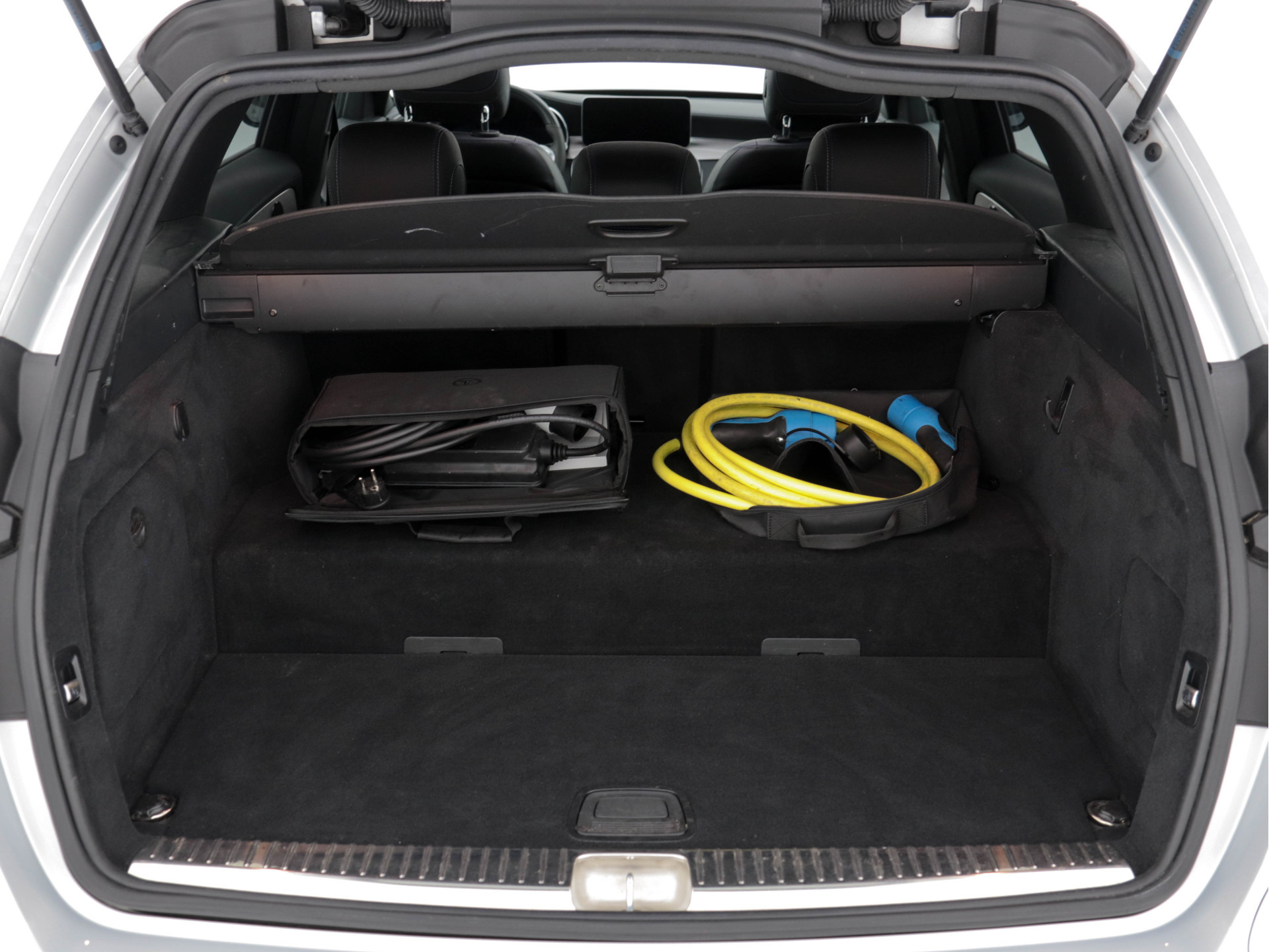 Mercedes-Benz C-klasse Estate 300 e Business Solution AMG Limited Plug in (INCL-BTW) Aut. *PANO | LEATHER-ALCANTARA | FULL-LED | NAVI-FULLMAP | TOP-VIEW | BLIND-SPOT | PREMIUM-AUDIO | DAB | CARPLAY | AMBIENT-LIGHT | DIGI-COCKPIT | SPORT-SEATS | 18"ALU*