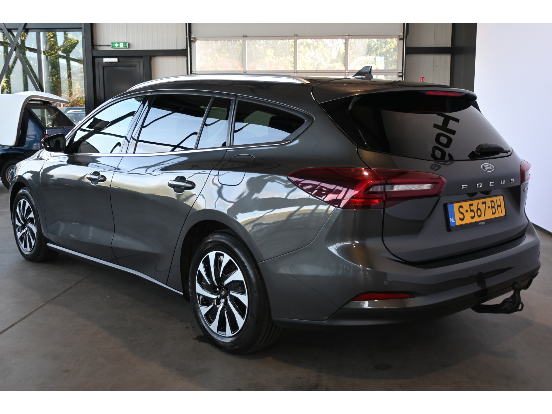 Ford Focus Wagon 1.0 EcoBoost Hybrid Titanium X Nap! Cruise Clima Full LED Trekhaak CarPlay Navigatie Inruil Mogelijk!