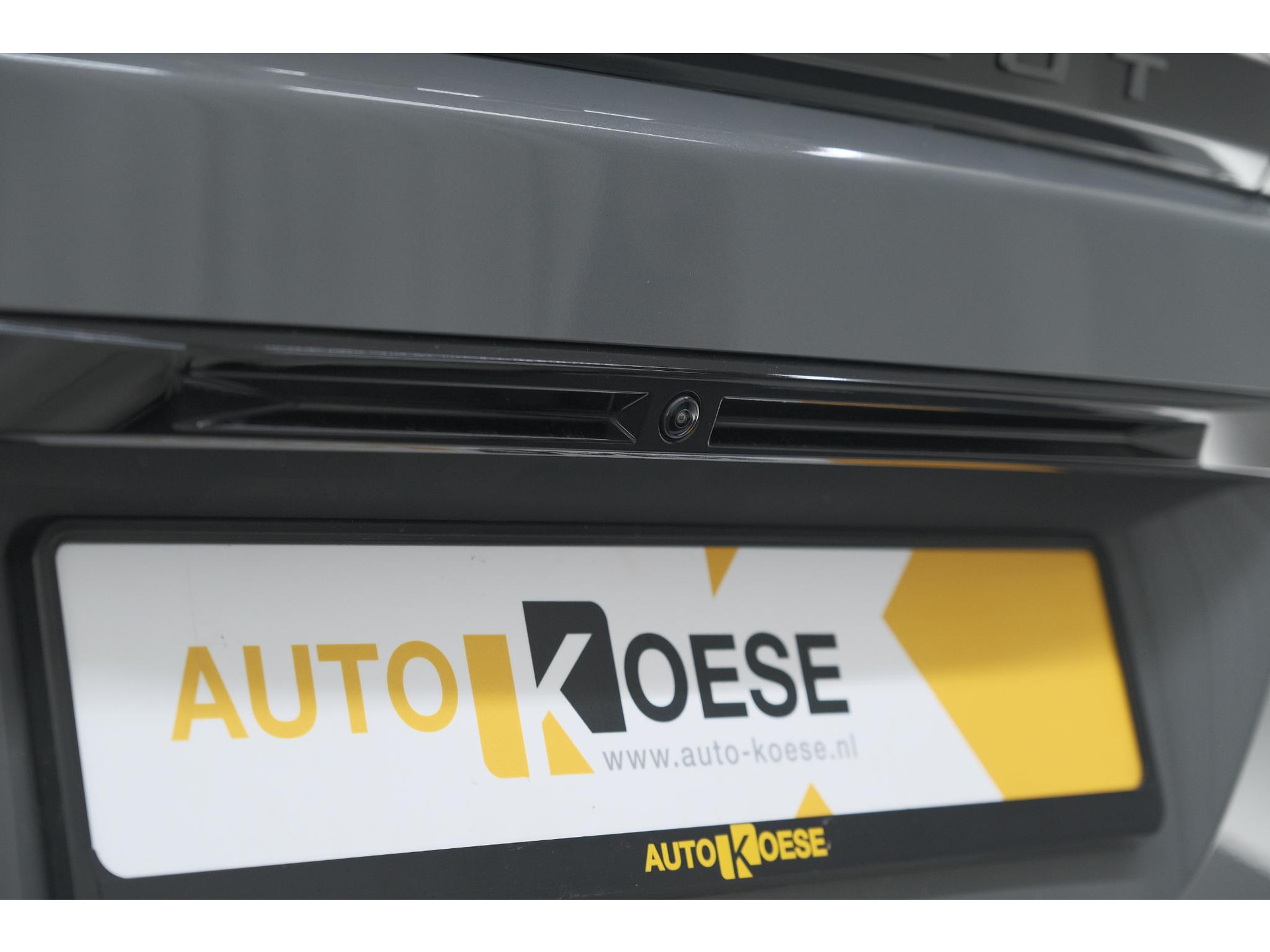 Peugeot 2008 PureTech 130 EAT8 Allure | 360 Camera | Adaptieve Cruise Control | Keyless | Dodehoekdetectie