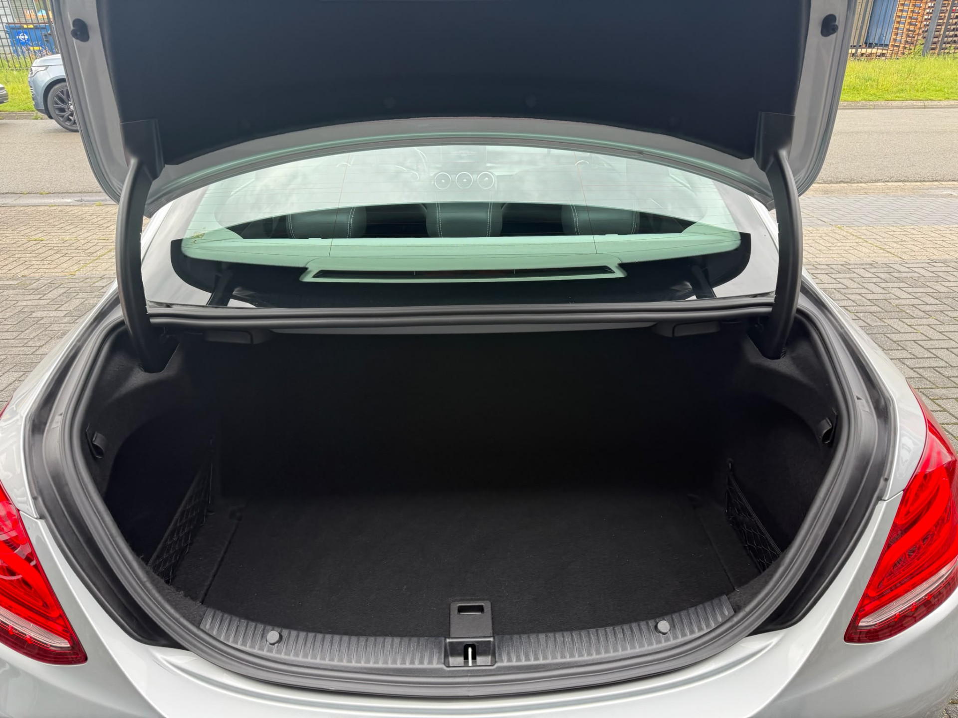 Mercedes-Benz C-klasse 180 Business Solution | 2E EIGENAAR |3/6/12MND GARANTIE | AUTOMAAT | CRUISE | LED | CAMERA | STOELVERW. | NAVI |
