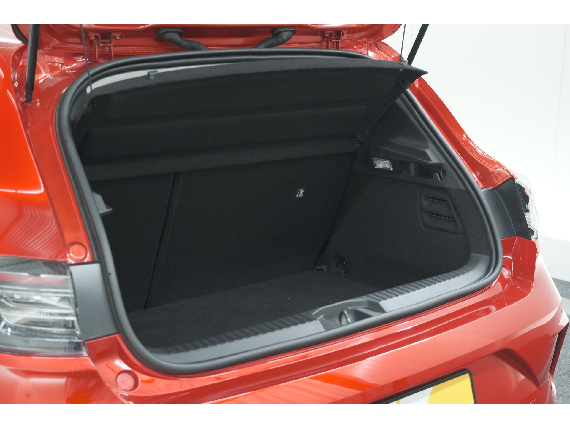Renault Clio TCe 90 GPF Evolution | Camera | Navigatie | Apple Carplay | Parkeersensoren | Stoelverwarming