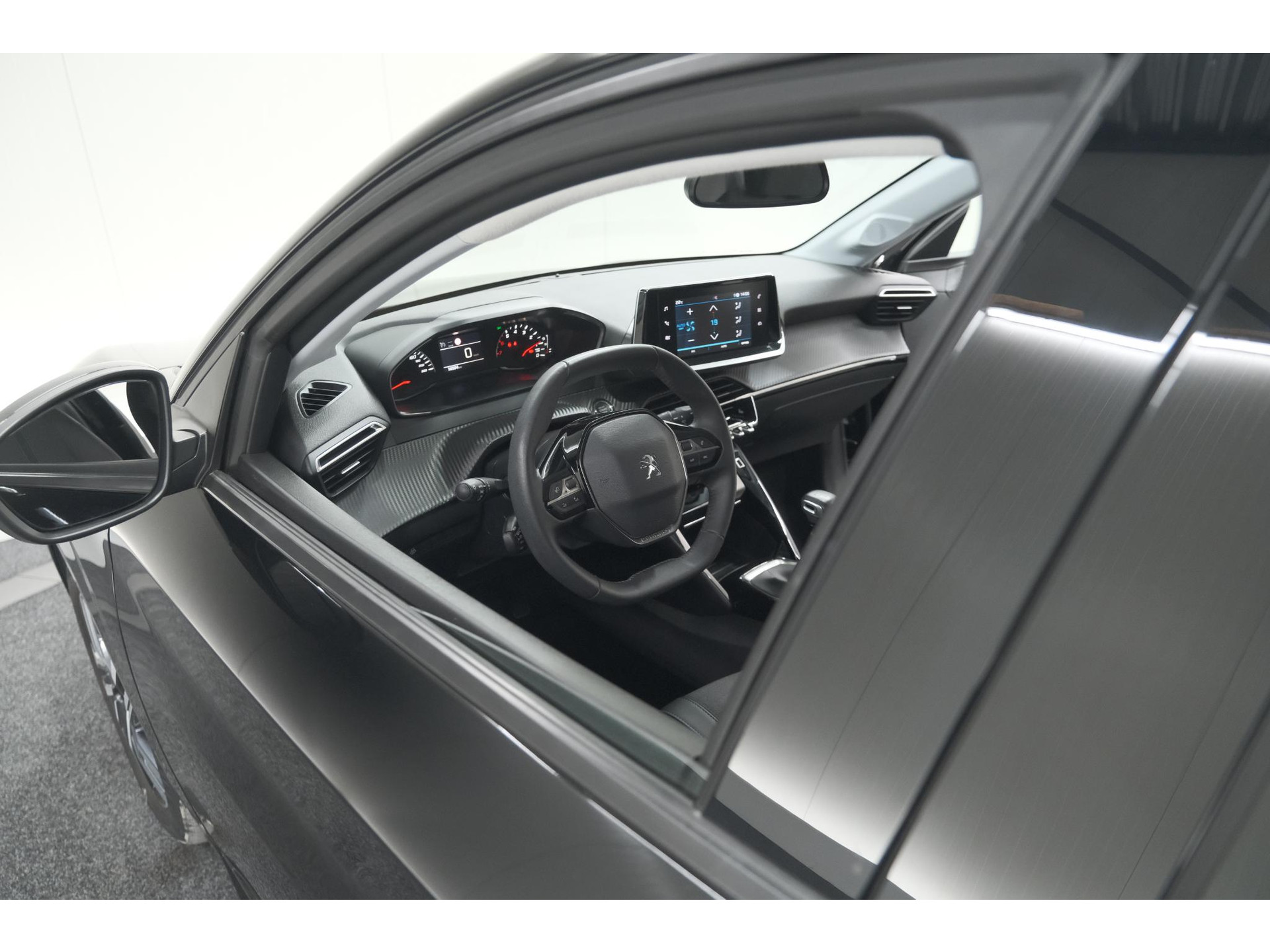 Peugeot 208 PureTech 100 Allure Pack | Camera | Apple Carplay | Stoelverwarming | Parkeersensoren