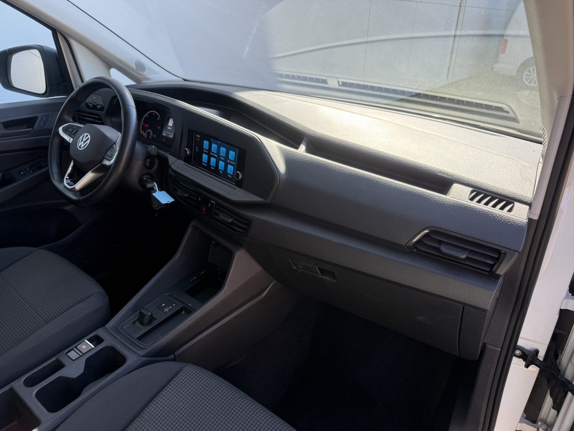 Volkswagen Caddy Cargo 2.0 TDI 122PK Automaat L1 Cruise Control Climate Control Carplay Parkeersensoren