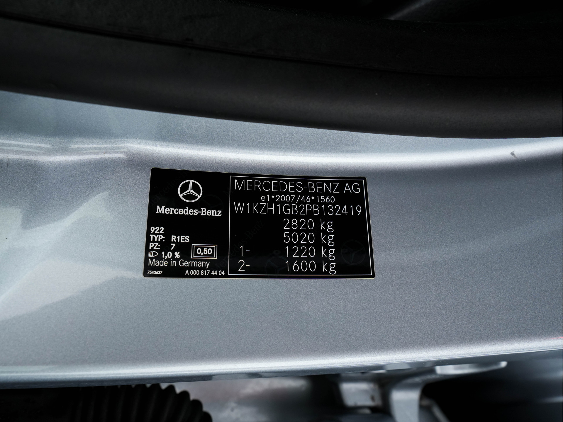 Mercedes-Benz E-klasse Estate 300 de Luxury Line ( Plug-in ) (INCL-BTW) Aut. *LUXURY-LEATHER | FULL-LED | WIDE-SCREEN-DIGICOCKPIT | BLIND-SPOT | AMBIENT-LIGHT | HEATED-SPORTSEATS | CAMERA | DAB+ | NAVI-FULLMAP | PDC | ADAPTIVE-CRUISE | ECC | 18''ALU*