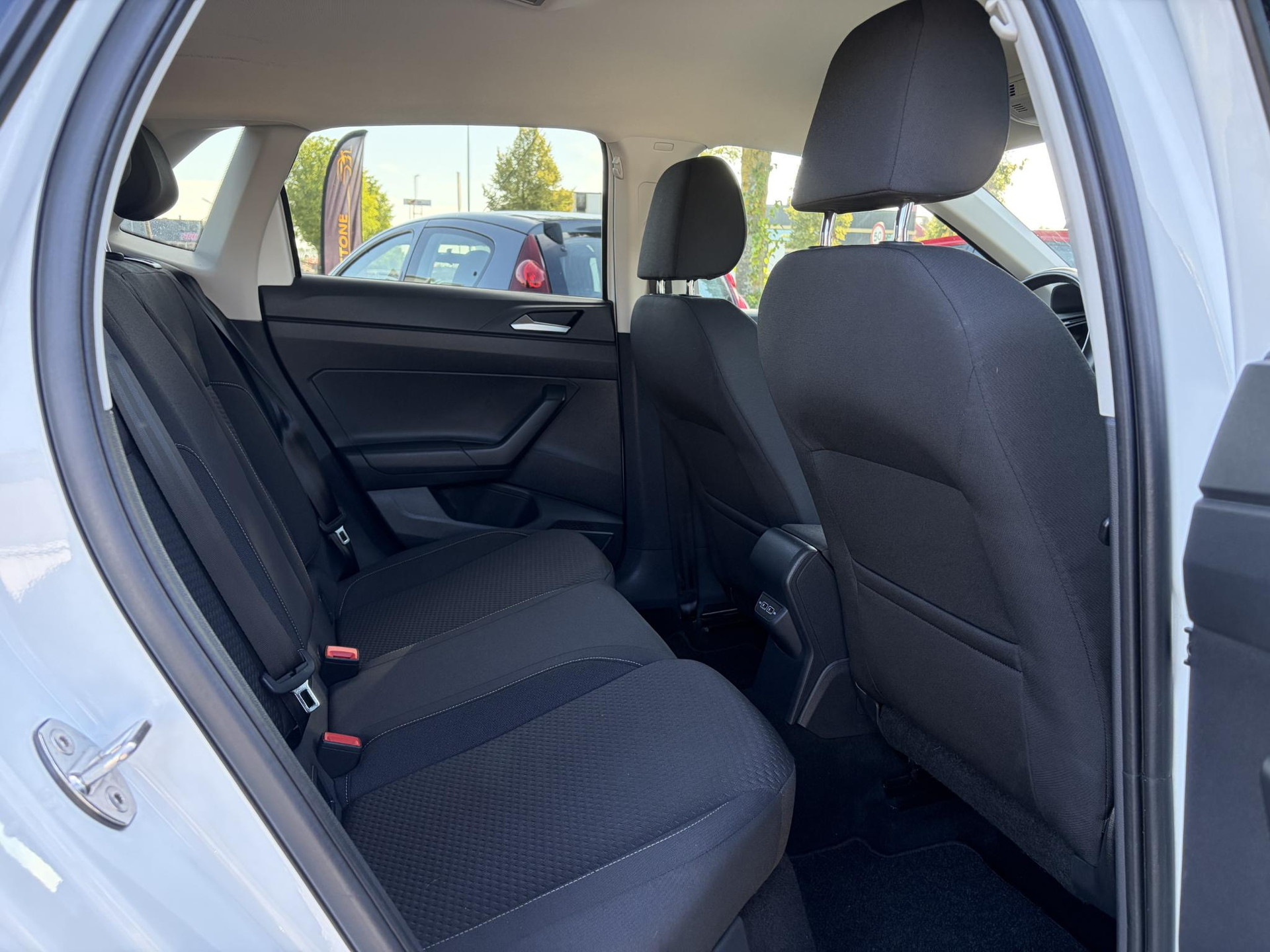 Volkswagen Polo 1.0 MPI Comfortline ✓2e Eigenaar✓Camera✓Carplay✓Clima✓Cruise✓Zeer Zuinig✓Weinig km✓N.A.P✓Apk tot 02-2027