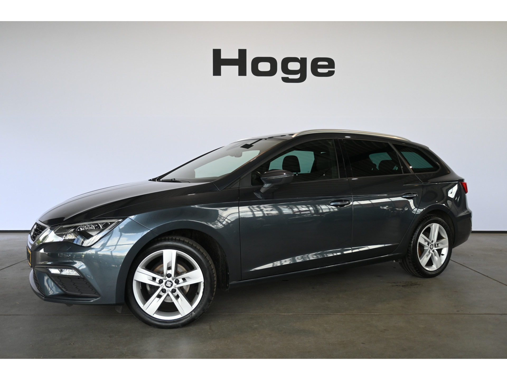 SEAT Leon ST 1.0 TSI FR Ultimate Edition Clima Navigatie Stoelverwarming Rijklaarprijs Inruil Mogelijk!