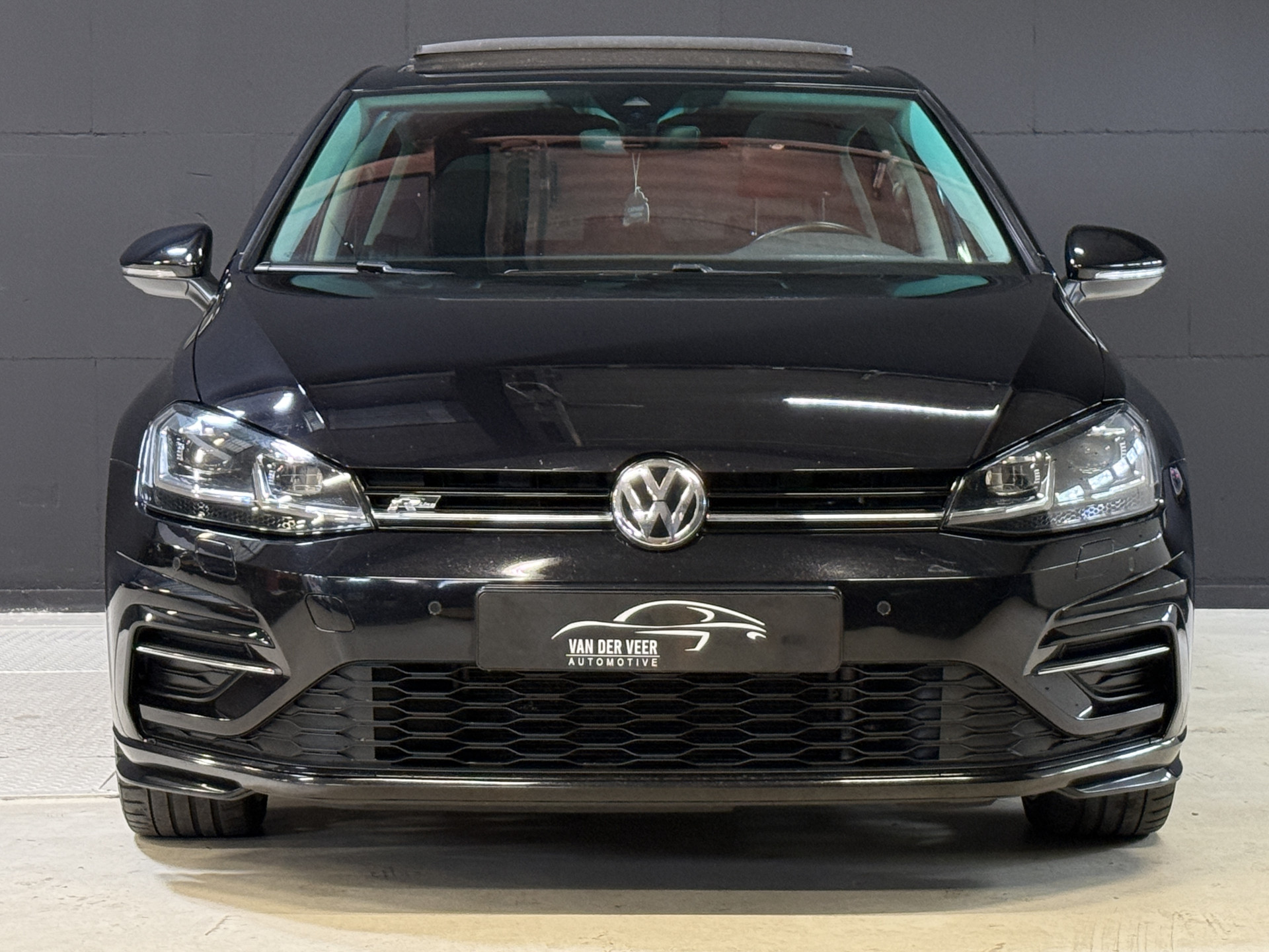 Volkswagen Golf 1.5 TSI Highline Business R | Distr.riem vv 207.000km | Stoel/Stuurverw. | Panoramadak |