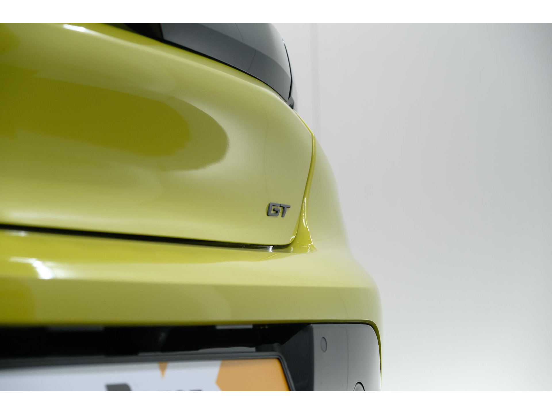 Peugeot 208 PureTech 100 GT | Camera | Apple Carplay | Parkeersensoren