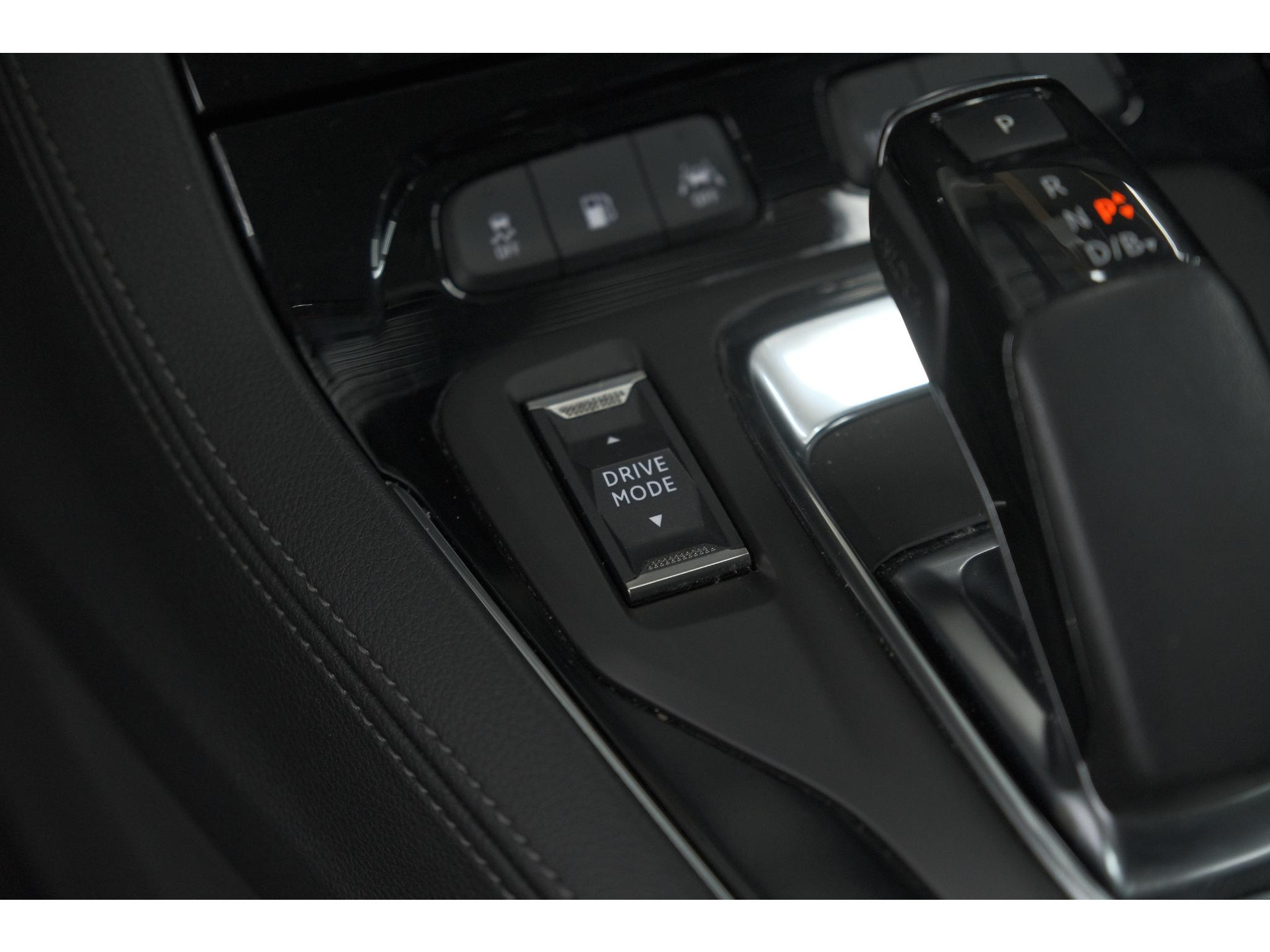Opel Grandland X 1.6 Turbo 300 Hybrid4 Ultimate | Trekhaak | 360 Camera | Adaptieve Cruise Control | Elektrische Kofferklep