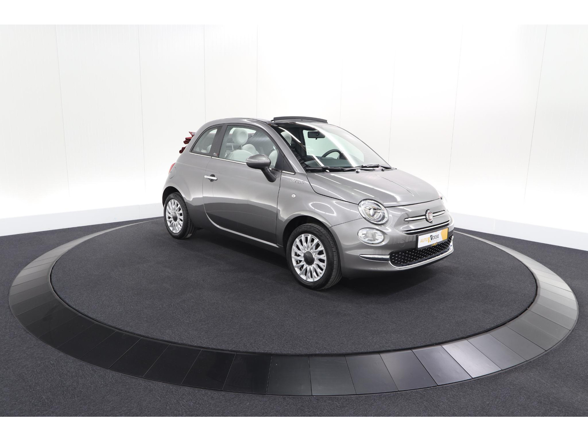 Fiat 500 C 1.0 Hybrid Dolcevita | Apple Carplay | Parkeersensoren | Climate control