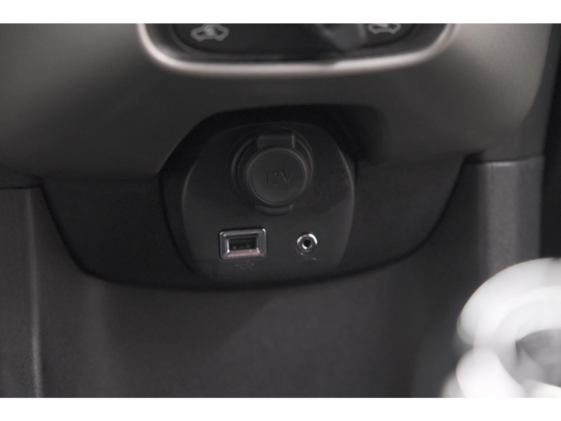Citroen C1 1.0 e-VTi Feel | Camera | Airco | Lichtmetalen Velgen | DAB | 5 Deurs