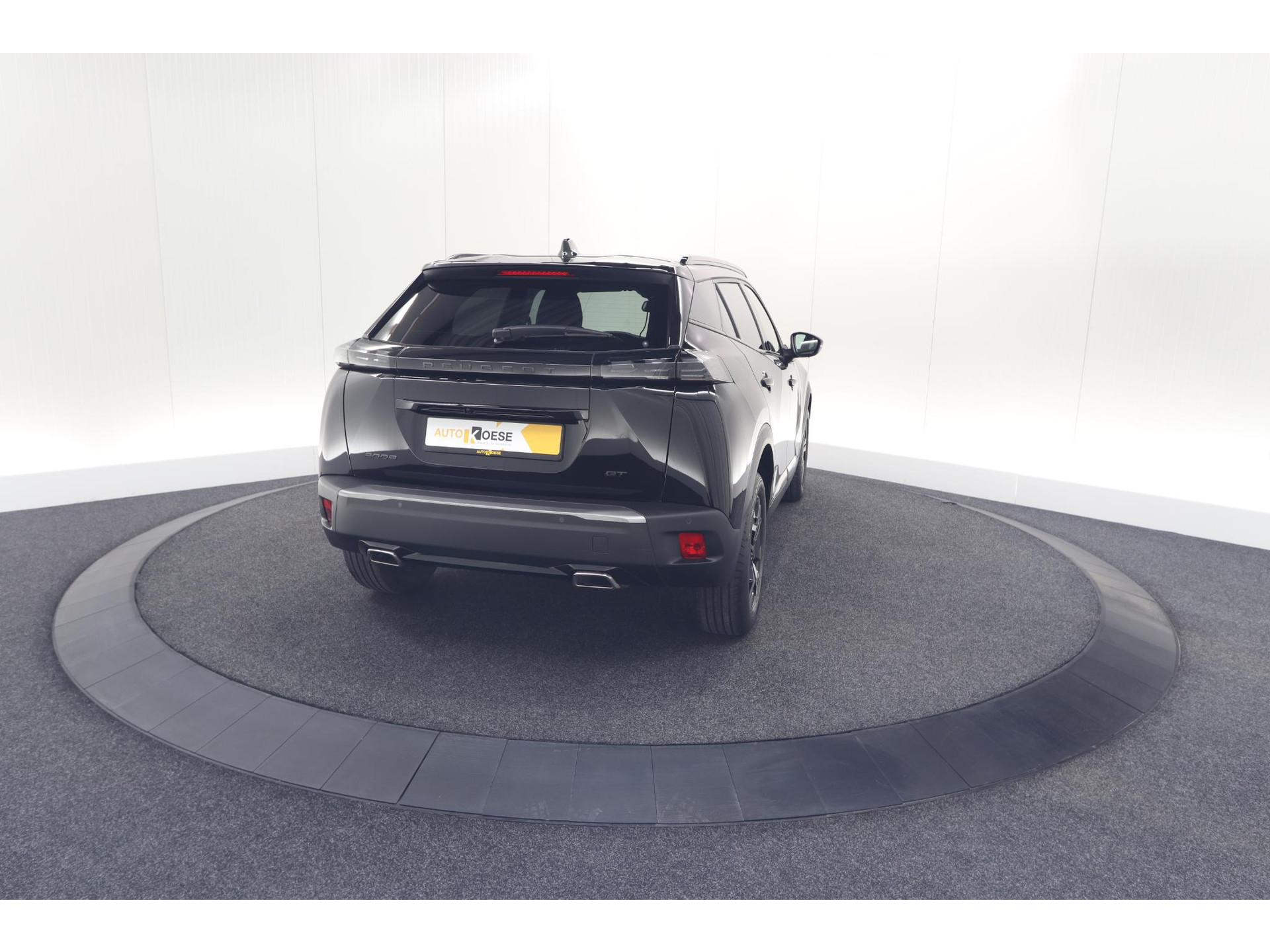 Peugeot 2008 PureTech 130 EAT8 GT | Camera | Parkeersensoren | Apple Carplay