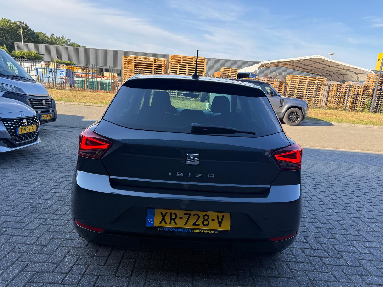 SEAT Ibiza 1.0 TSI Style Business Intense | 1E EIGENAAR | 3/6/12MND GARANTIE | DIGITAAL COCKPIT | ACC | CARPLAY | LED | CLIMA | STOELVERW. |