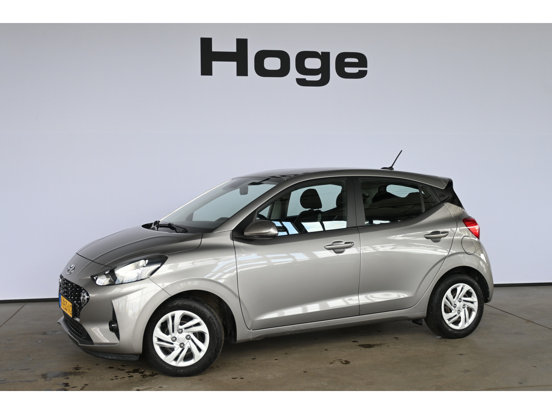 Hyundai i10 1.0 Comfort Airco Carplay Cruise Control LED 1e Eigenaar Rijklaarprijs! Inruil Mogelijk!